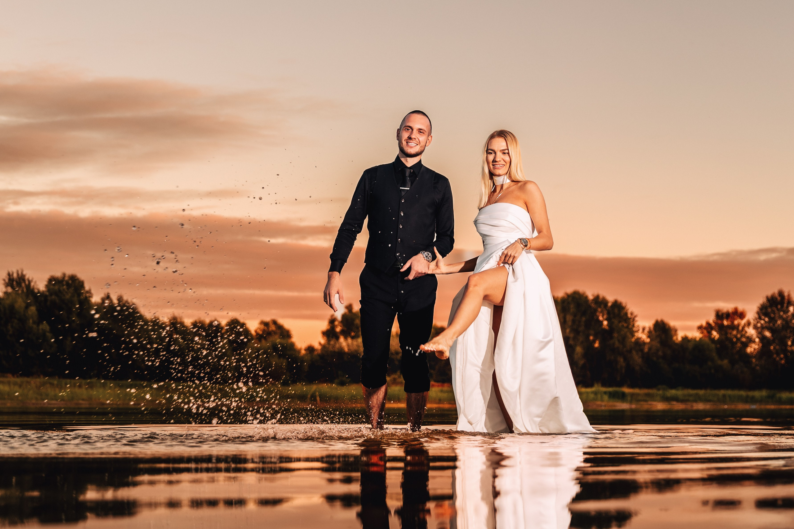 MLADENCI. Fotografi iz Backog Petrovca David i Andrea Stojanovic