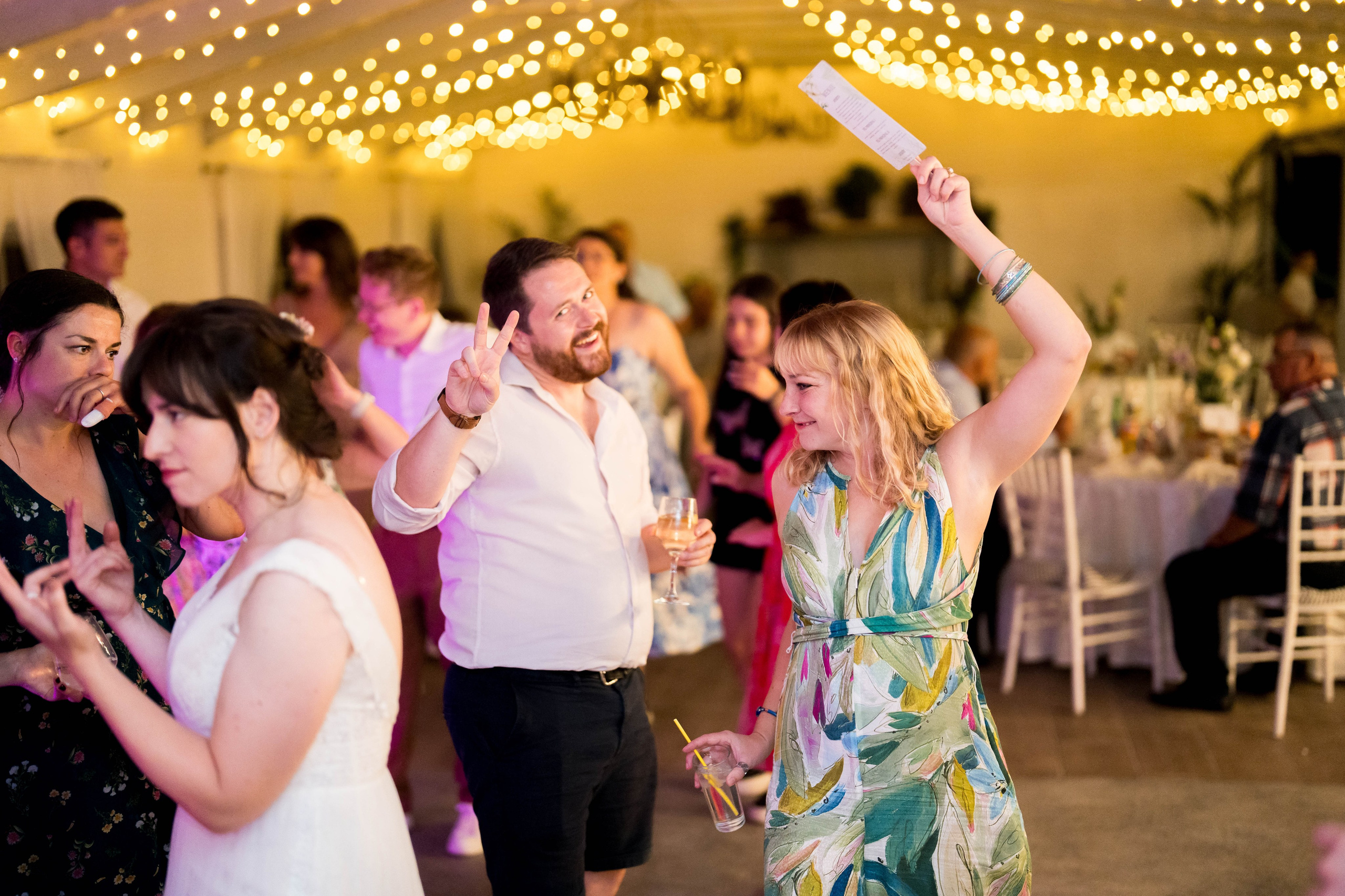 PARTY. Gabriel Florea — Fotograf nuntă București