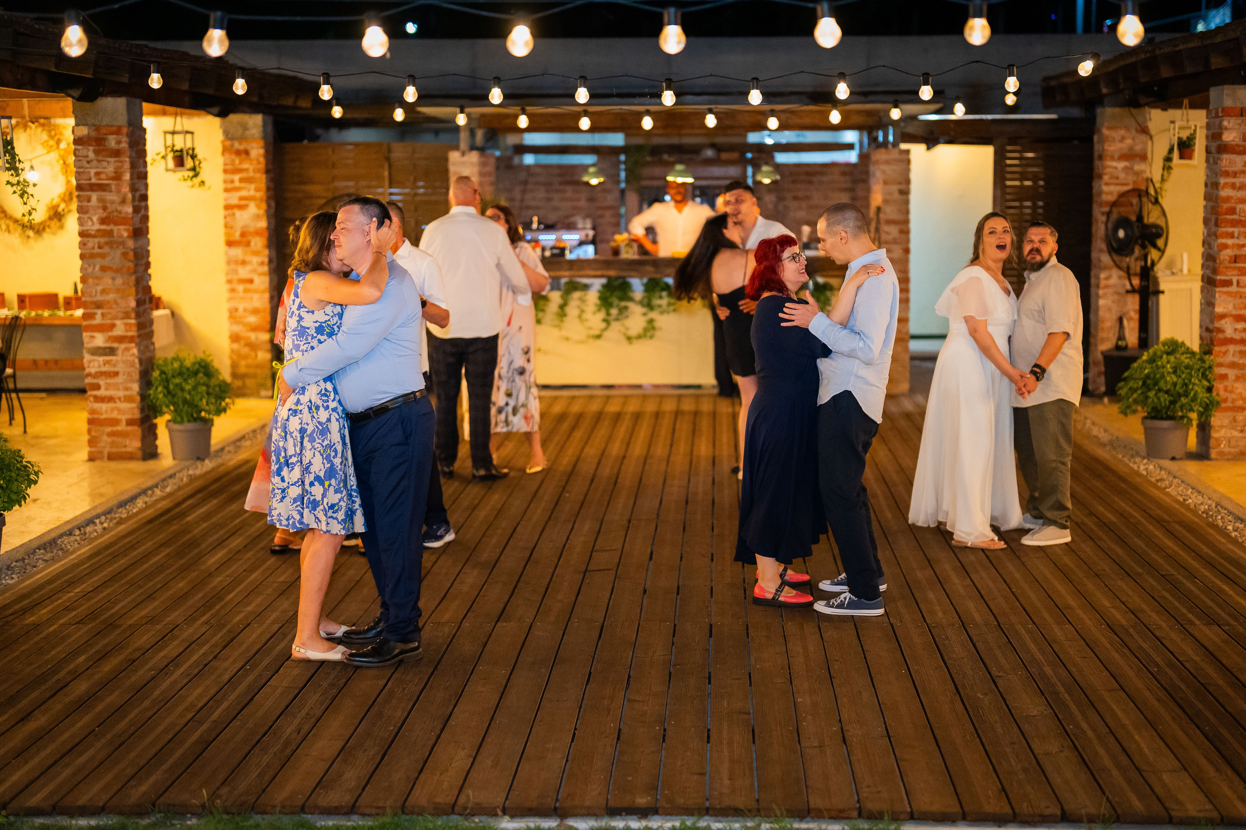 Madalina & Razvan. Gabriel Florea — Fotograf