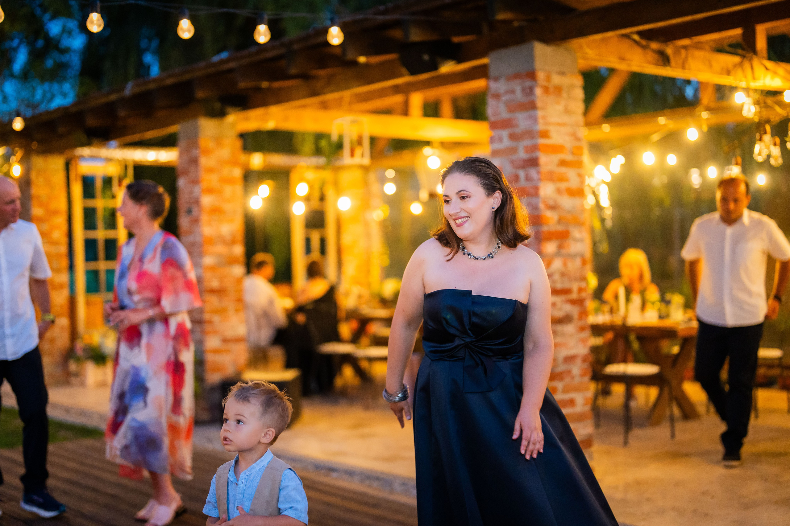 Madalina & Razvan. Gabriel Florea — Fotograf