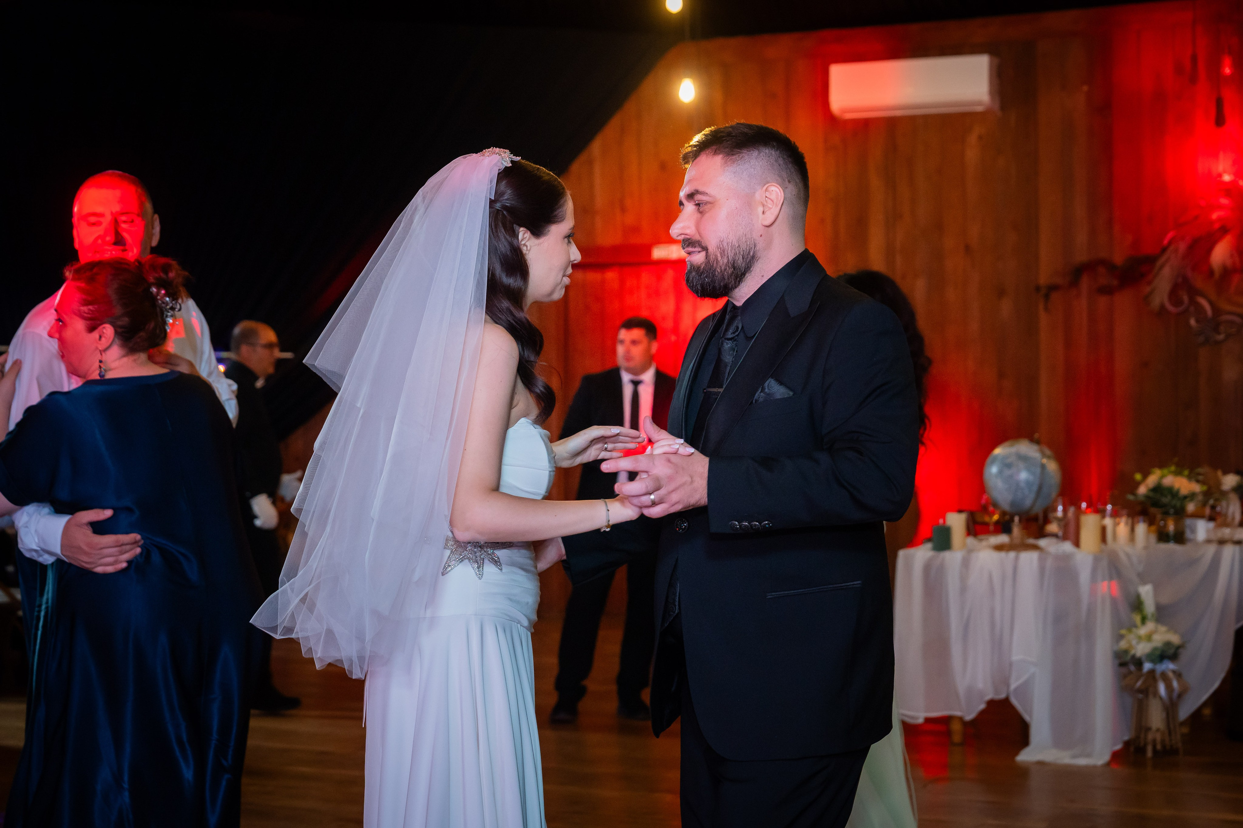 Codruta & Alex. Gabriel Florea — Fotograf