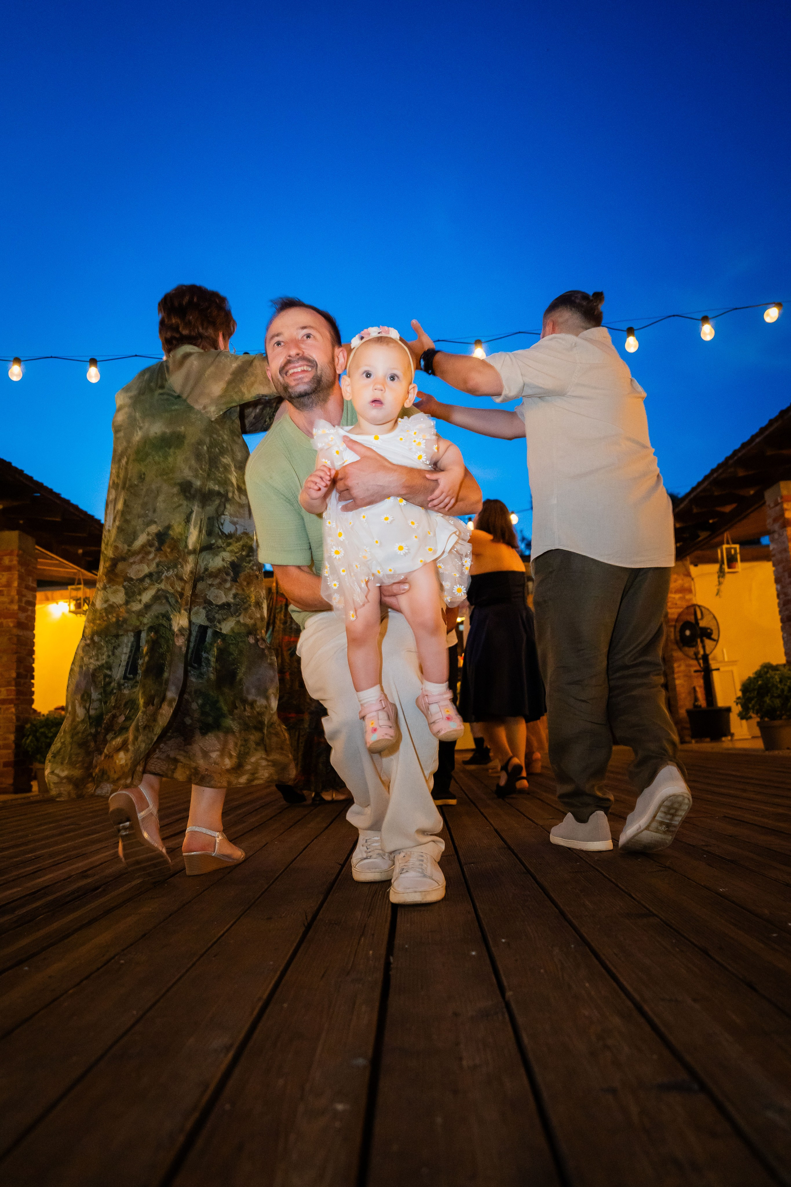 Madalina & Razvan. Gabriel Florea — Fotograf