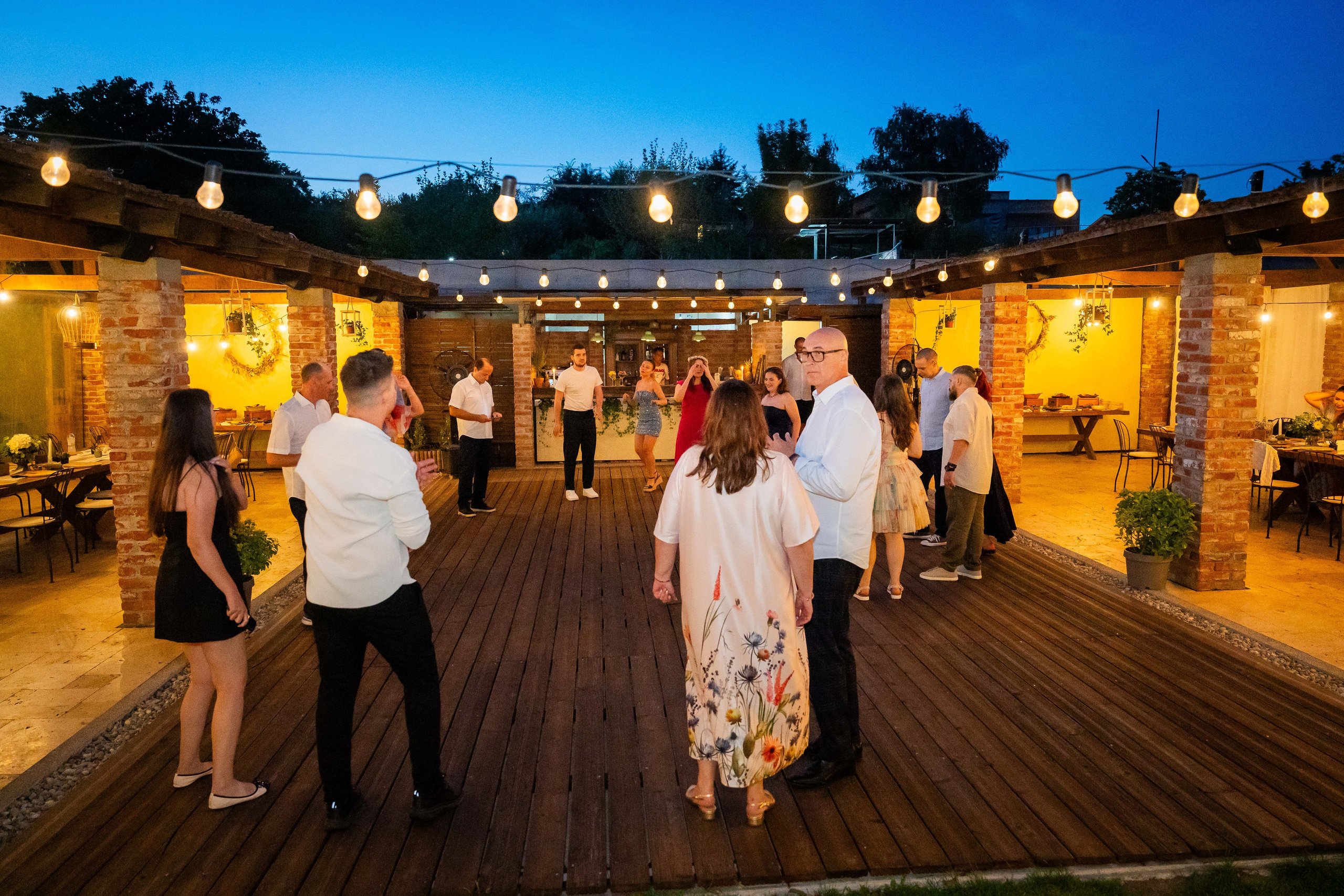 Madalina & Razvan. Gabriel Florea — Fotograf
