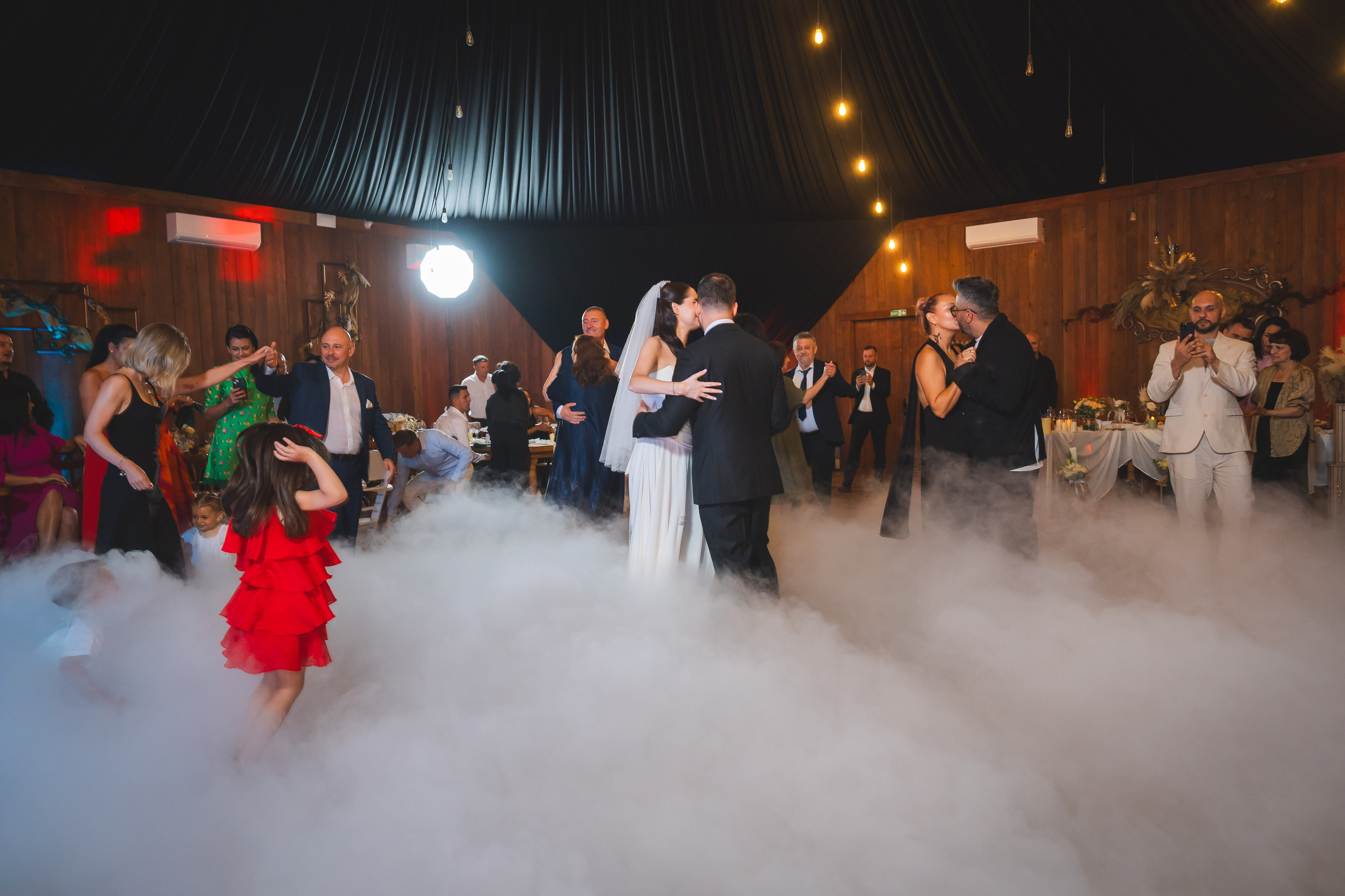 Codruta & Alex. Gabriel Florea — Fotograf