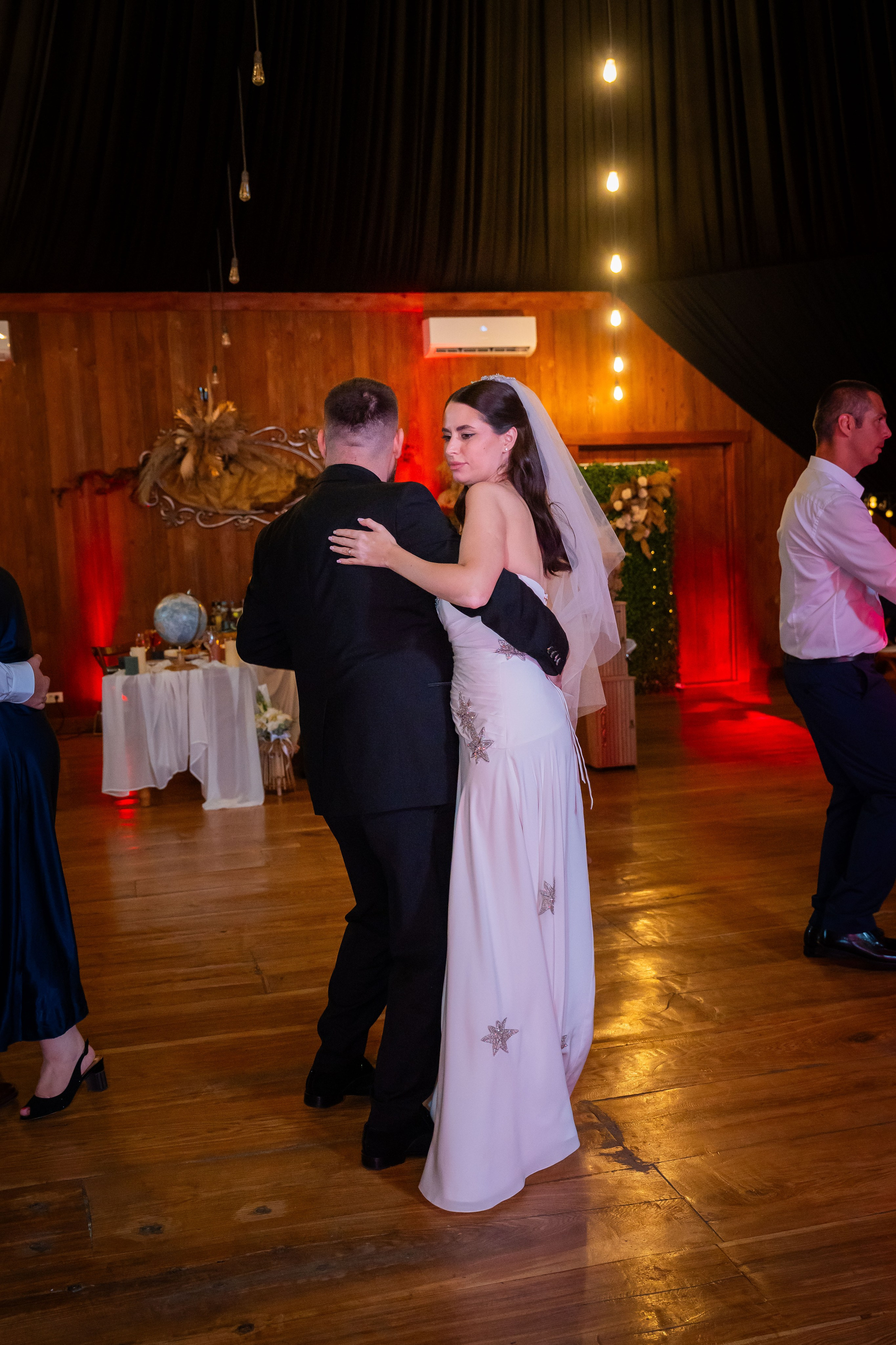 Codruta & Alex. Gabriel Florea — Fotograf