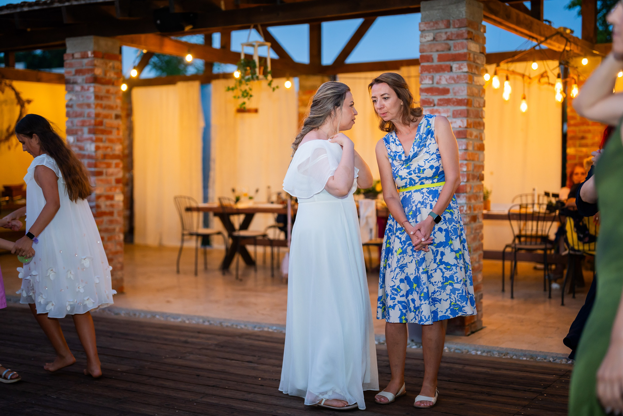 Madalina & Razvan. Gabriel Florea — Fotograf