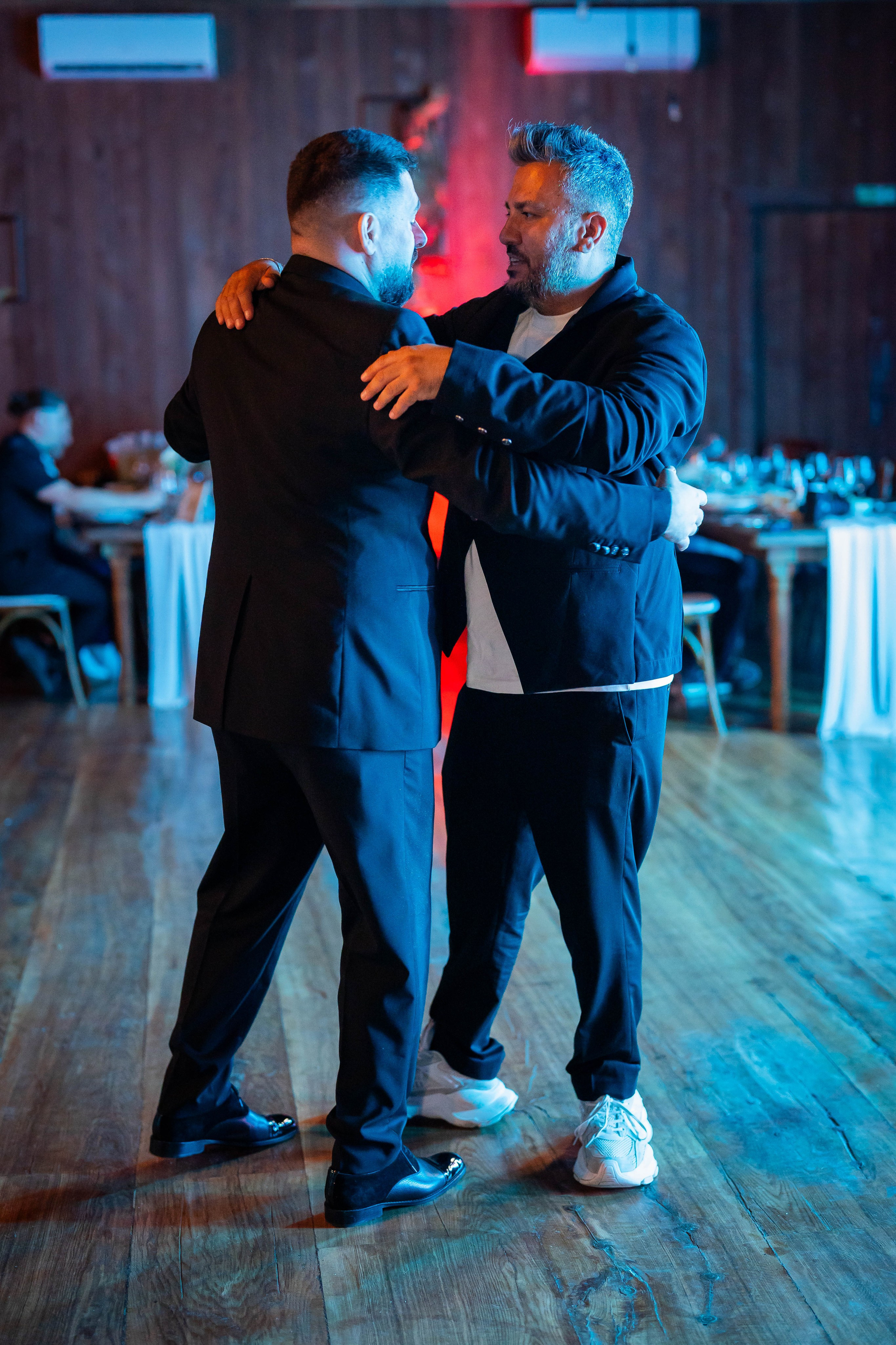 Codruta & Alex. Gabriel Florea — Fotograf