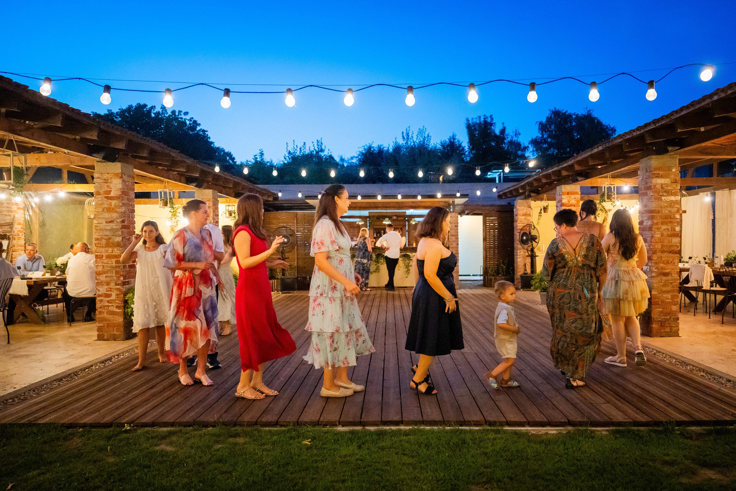 Madalina & Razvan. Gabriel Florea — Fotograf