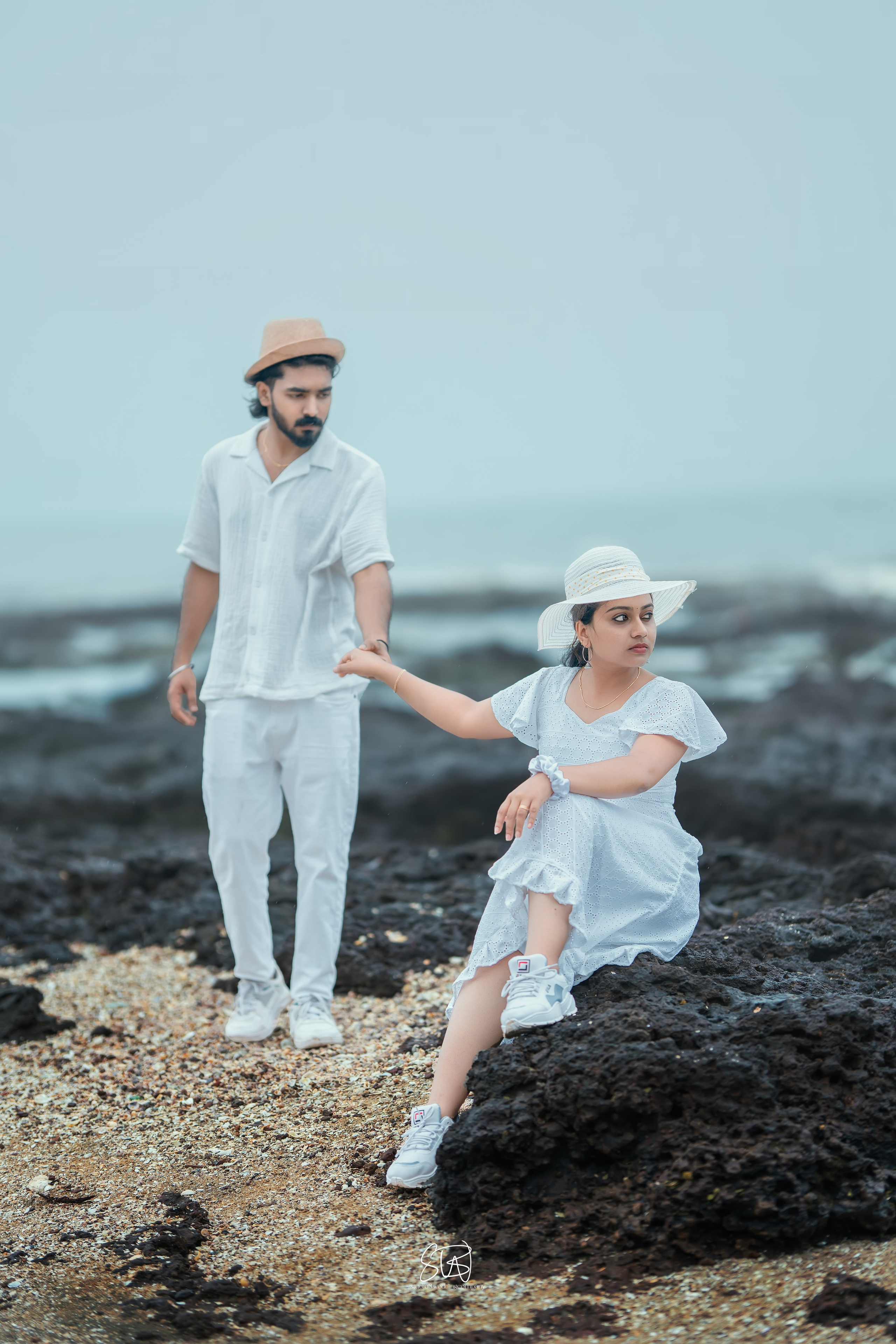 ARUN & REHNA BEACH PREWEDDING. STUDIO3WEDDINGCOMPANY