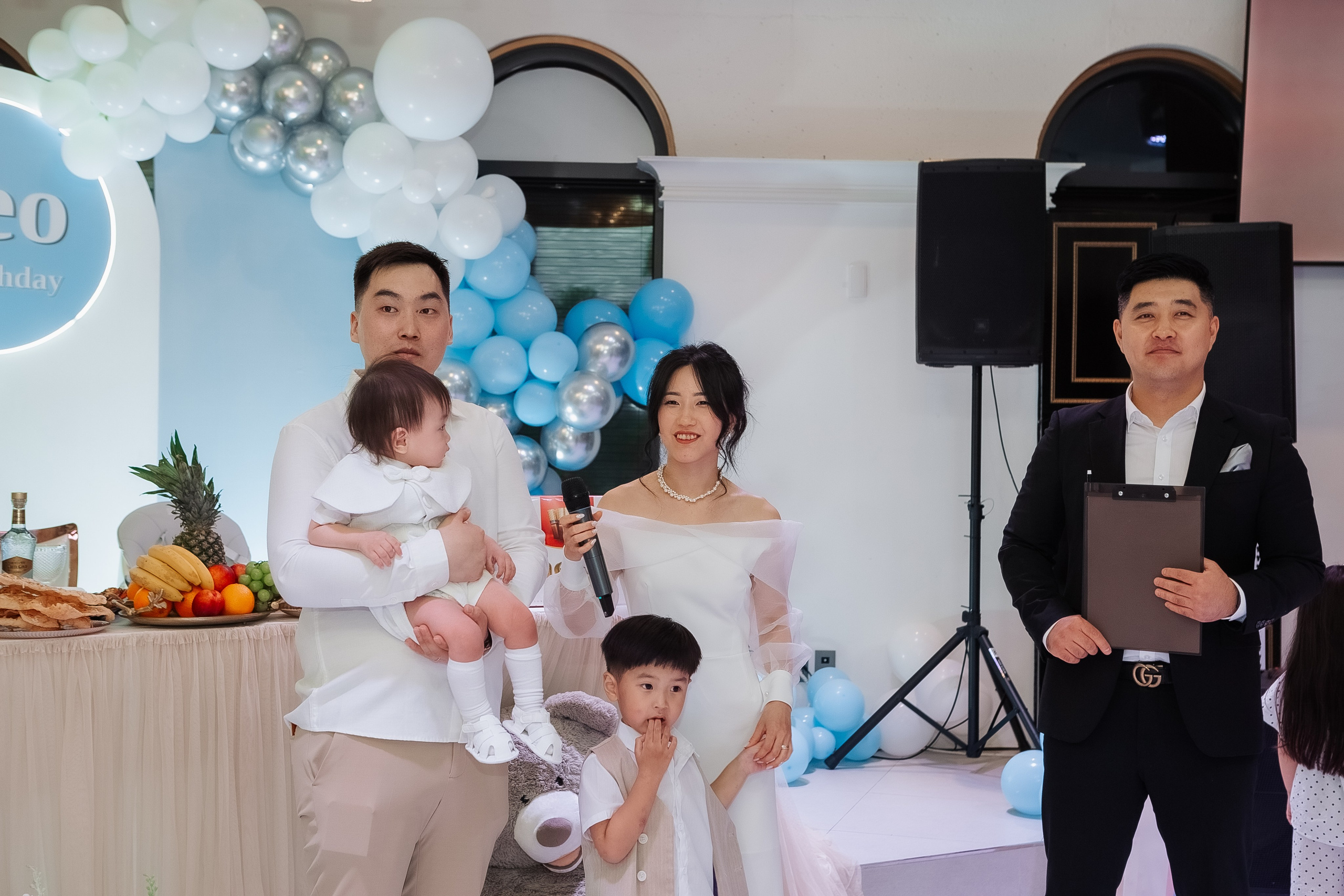 Тео дома и в ресторане. Фотограф беременности, ньюборн и годовасиков в Корее Жанна Хан