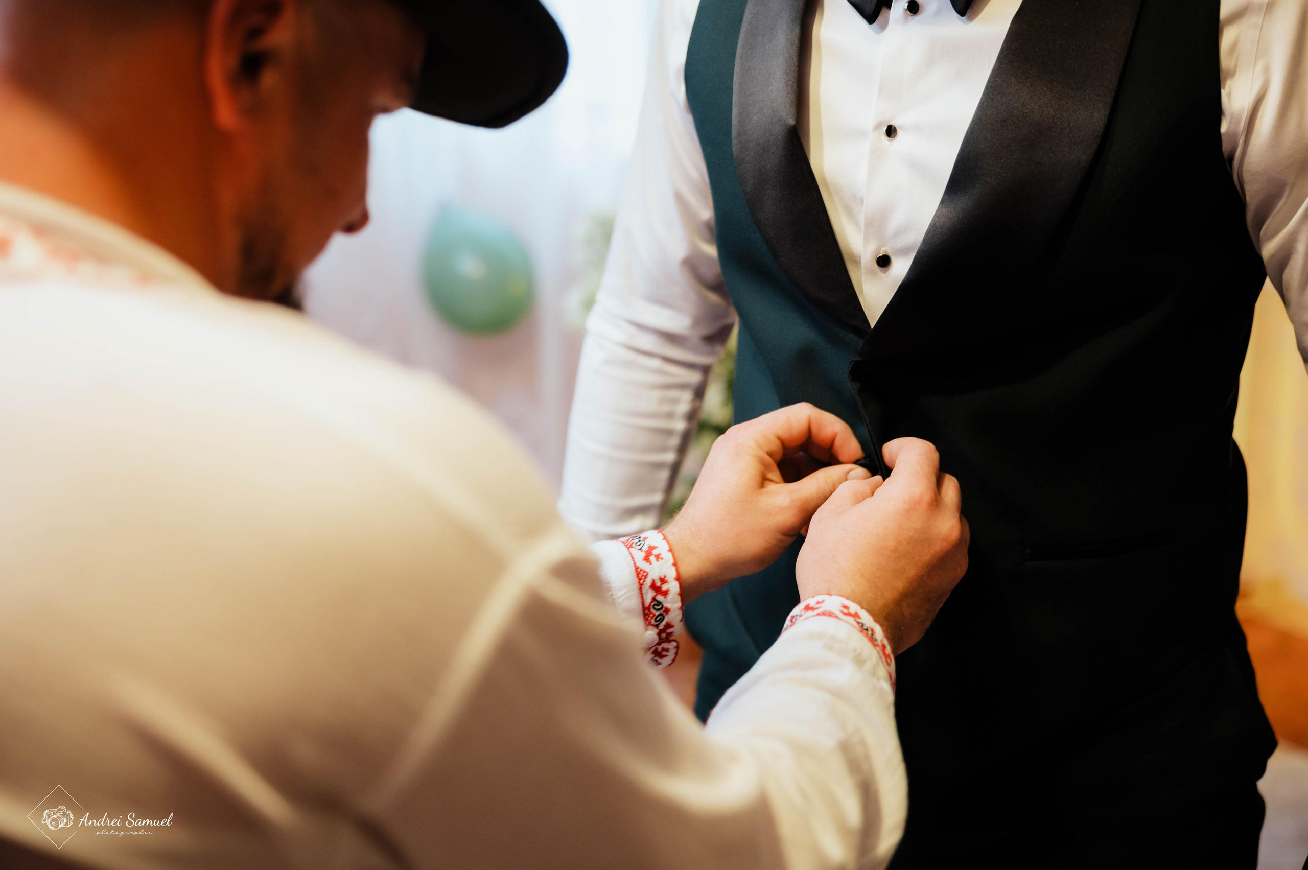 Oana & Romil. Andrei Samuel – Fotograf București | Evenimente, Studio, Imobiliare, Produs