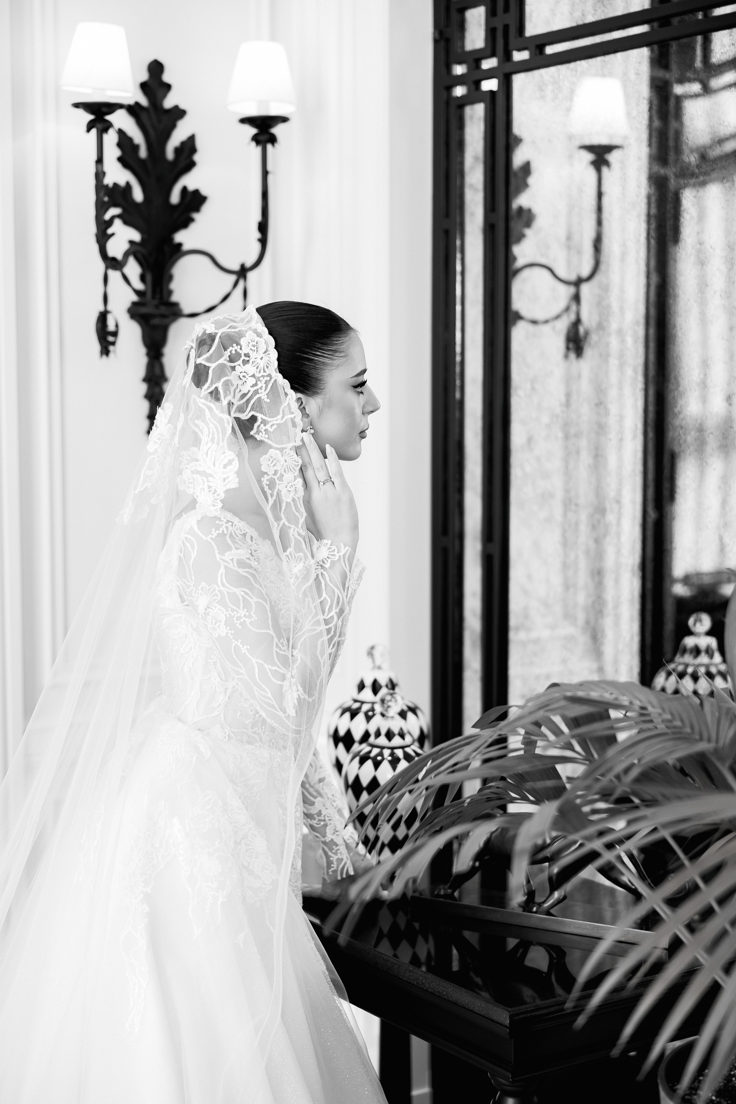 Serghei & Erica — Queen Residence. Servicii Foto și Video 067188353