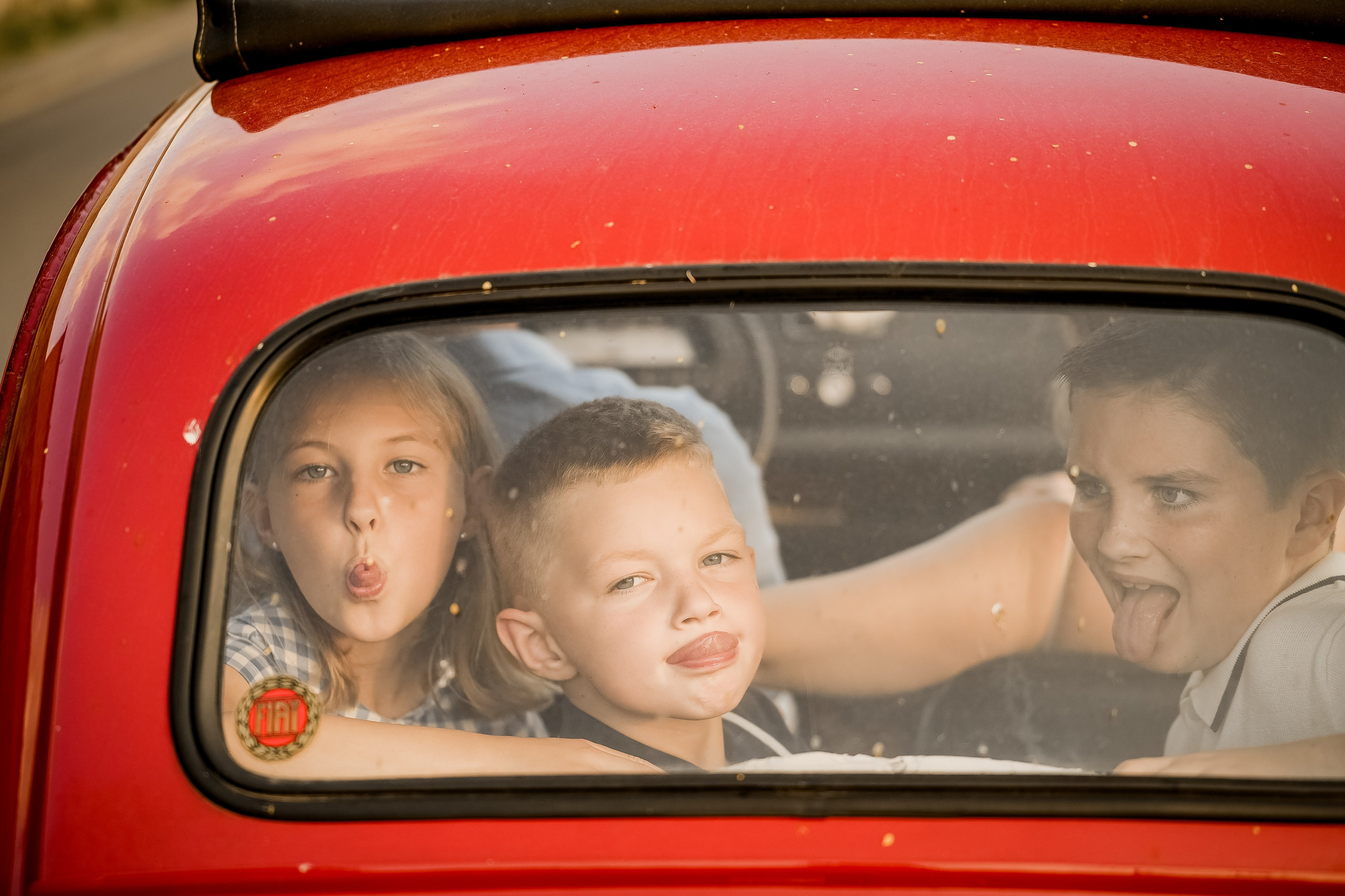 Mandy and Family. Wedding Photographer in Italy