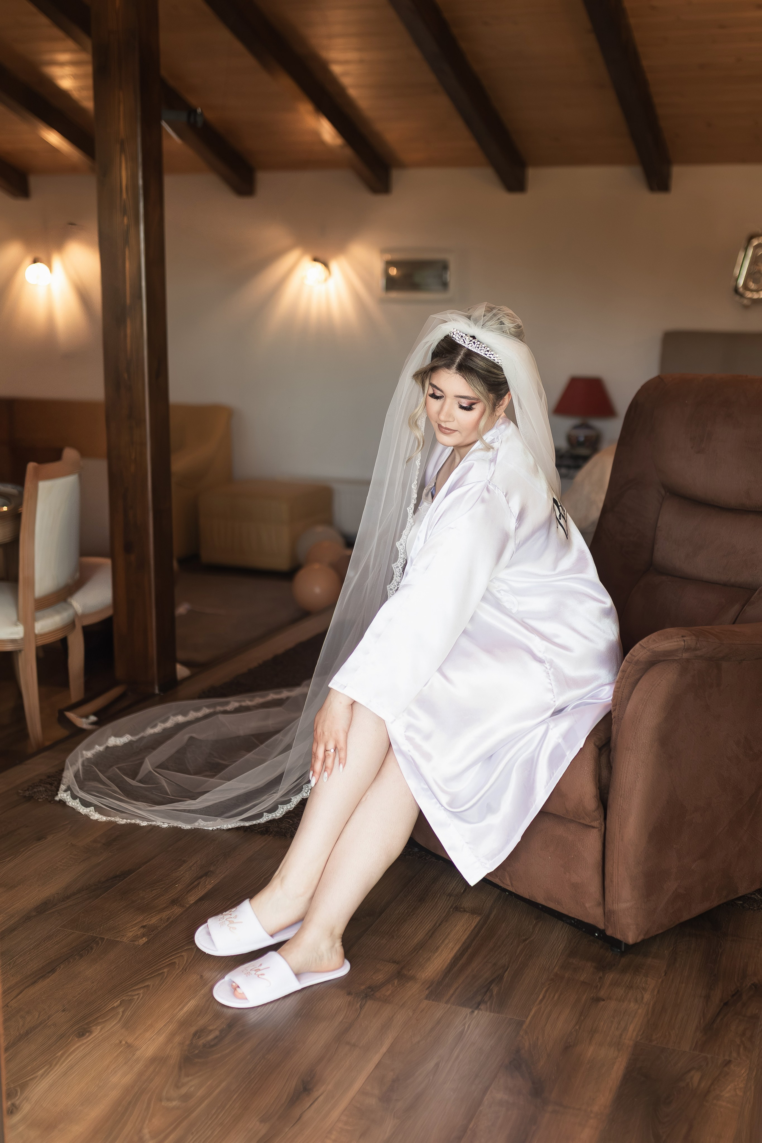 Oana & Andrei. Vlad Aconstantinesei Photographer