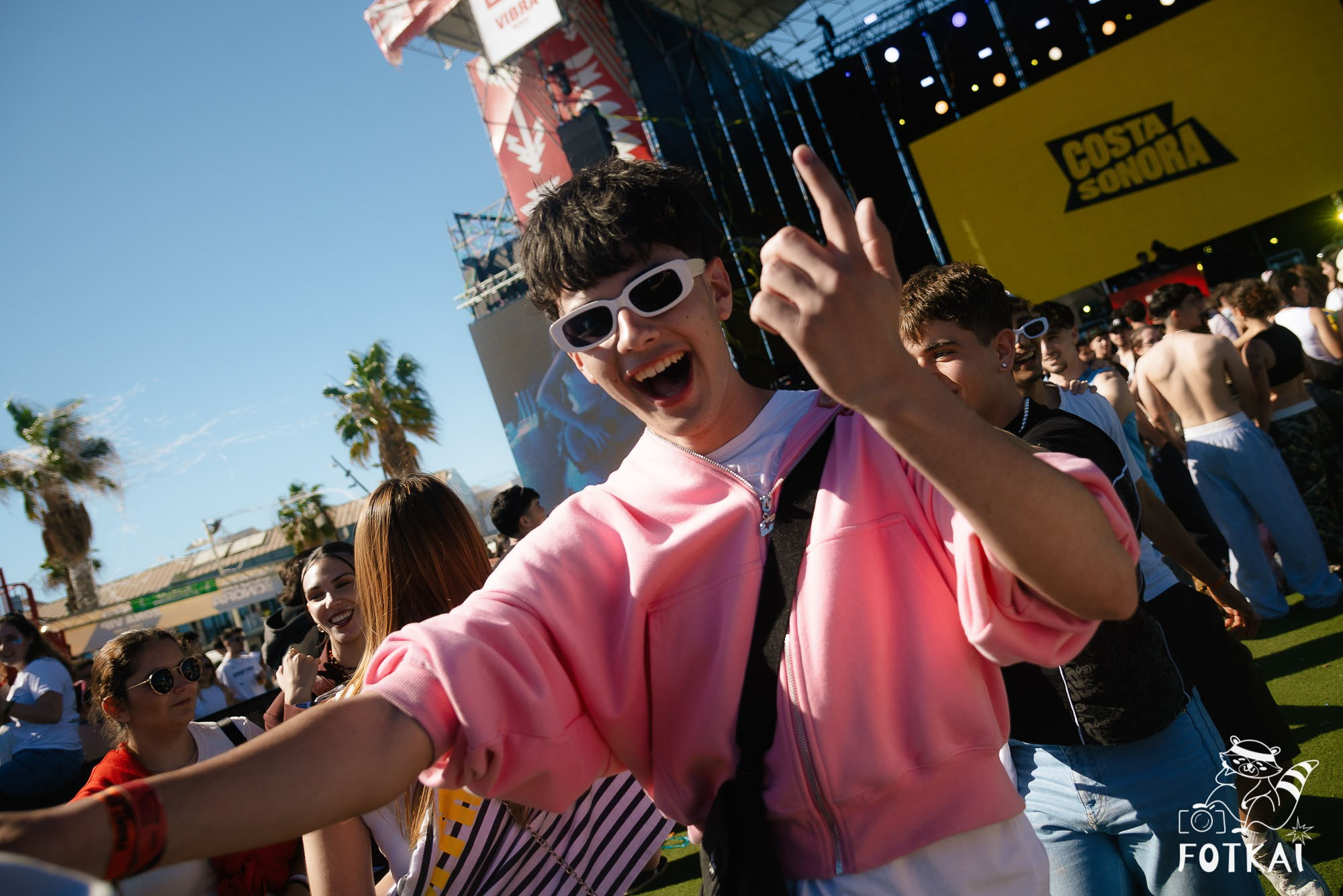Fotos Costa Sonora 2026 Alicante Día 2 — busca tu foto y encuentra amigos del festival | FOTKAI