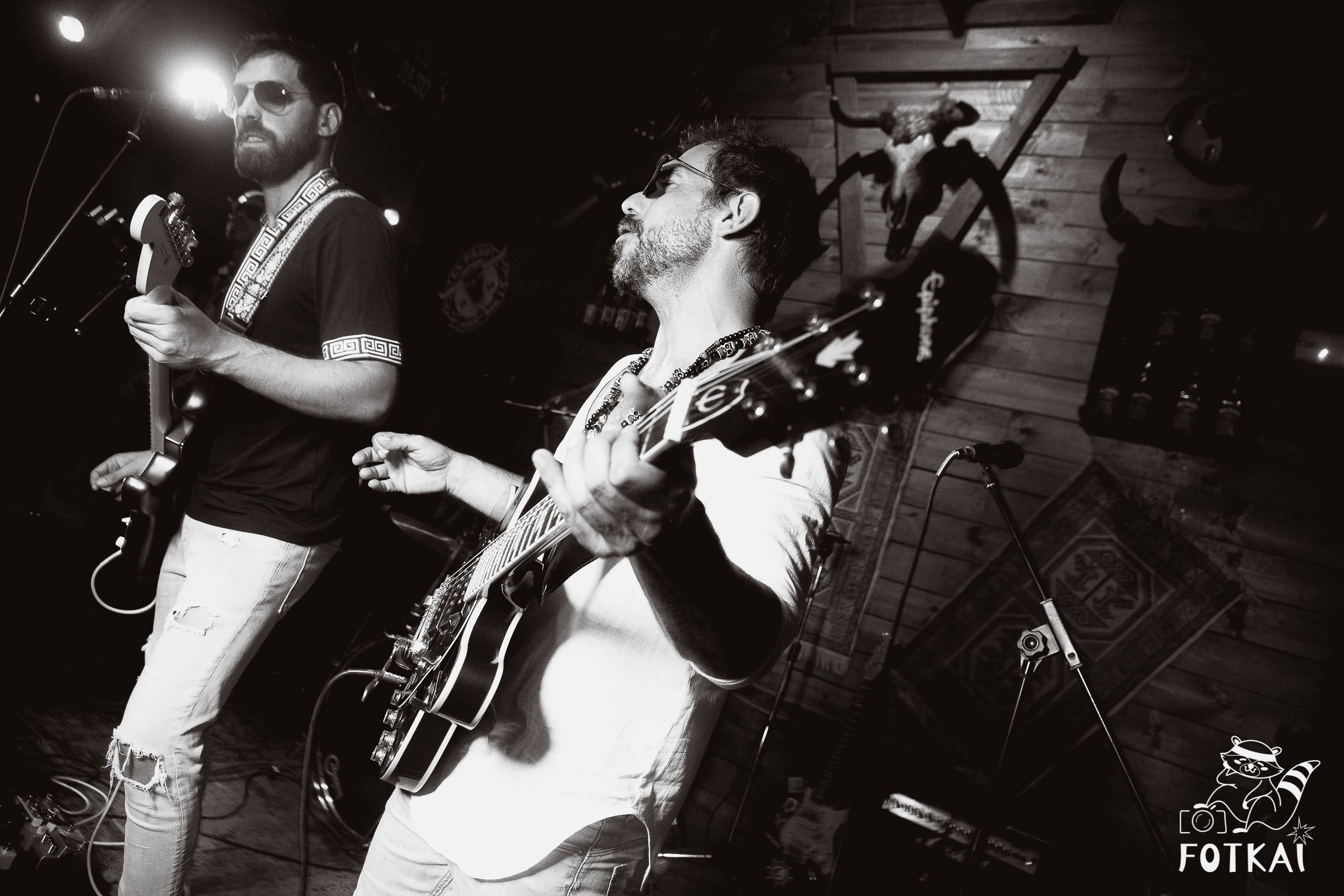 Stones of the Coast en El Paso Rock Bar Torrevieja: Reportaje fotográfico 20.09.25 | FOTKAI