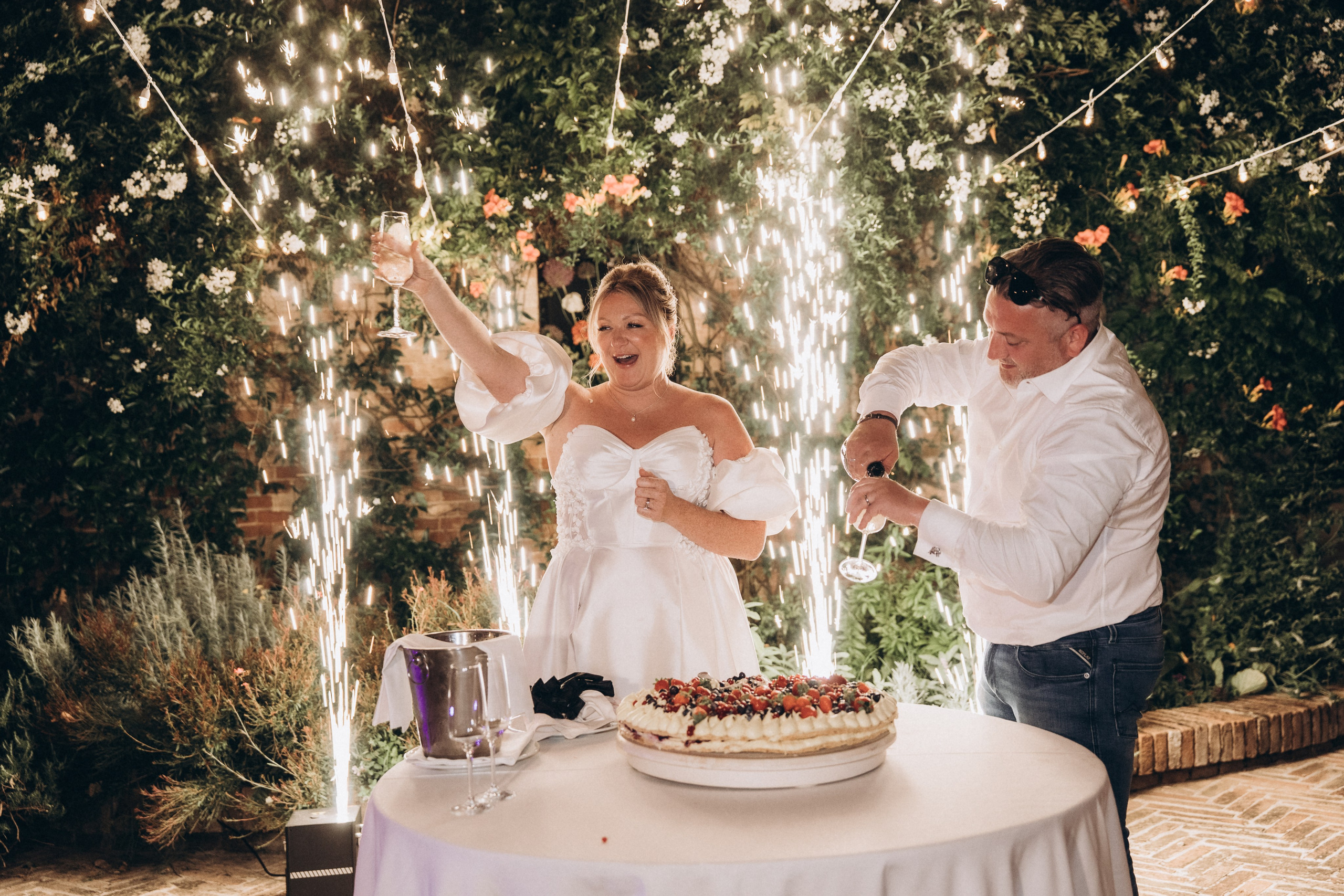 SARAH AND DEAN _VILLA TAMBOLINA. PHOTOGRAPHER IN ITALY