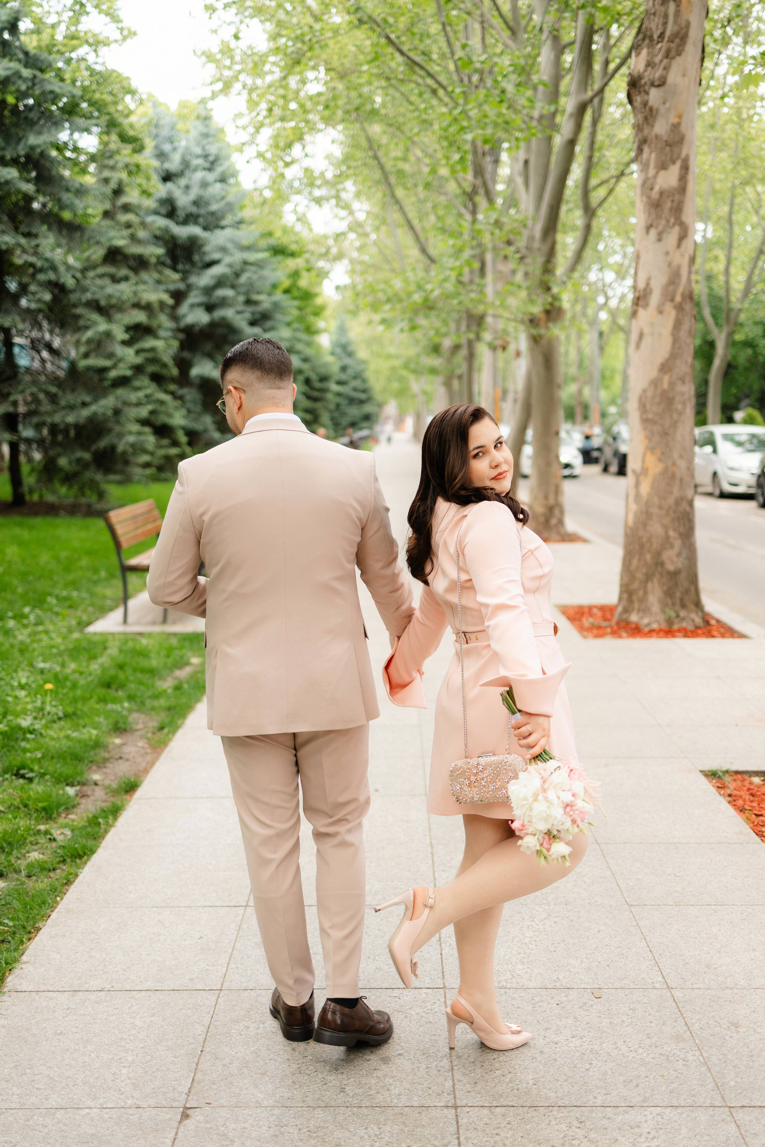 Olivia & Alex. Wedding Photographer, based in Iasi, Romania, but will travel all over the globe to make sure you look amazing in all your wedding photos