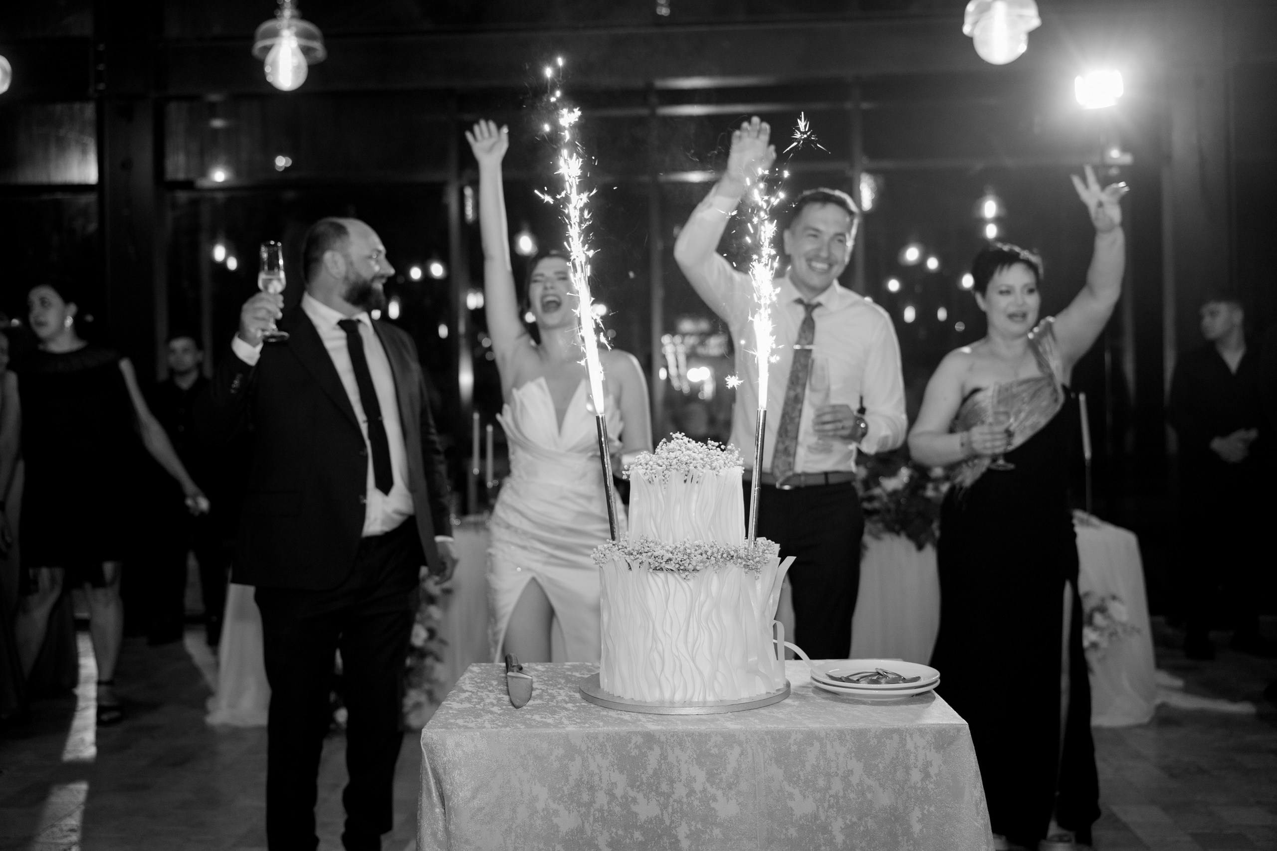 Ioana + Alex | Wedding day | Kalipso Lago. Proud Vision Weddings | Wedding Photography & Films — Servicii profesionale Foto Video Nunta Iasi