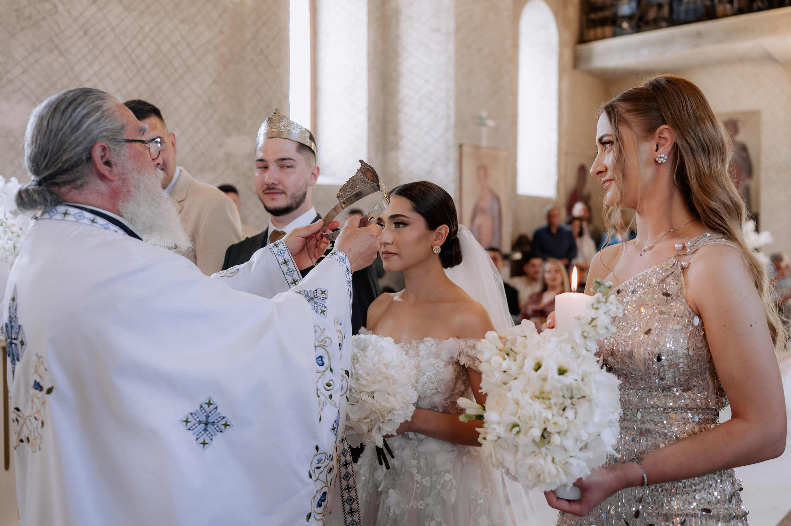 Nunta la Hotel Capitol Iasi. Proud Vision Weddings | Wedding Photography & Film — Servicii profesionale Foto Video Nunta Iasi