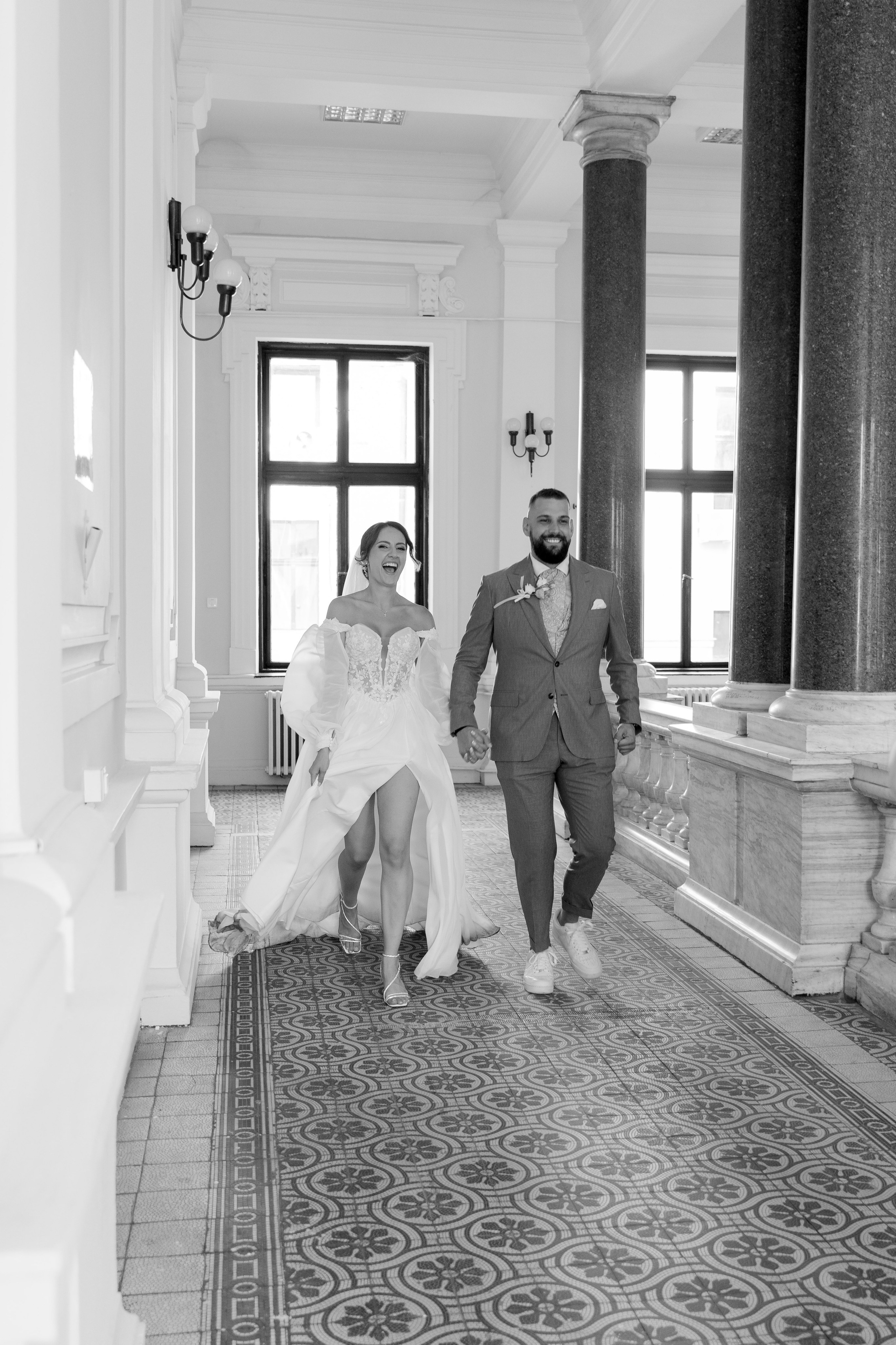 M&D|Between City Lights and Hidden Oasis. Black Sheep Produkcija| Wedding Photography and Wedding Films, based in Kragujevac, Europe / Fotograf i videograf, Kragujevac, Srbija