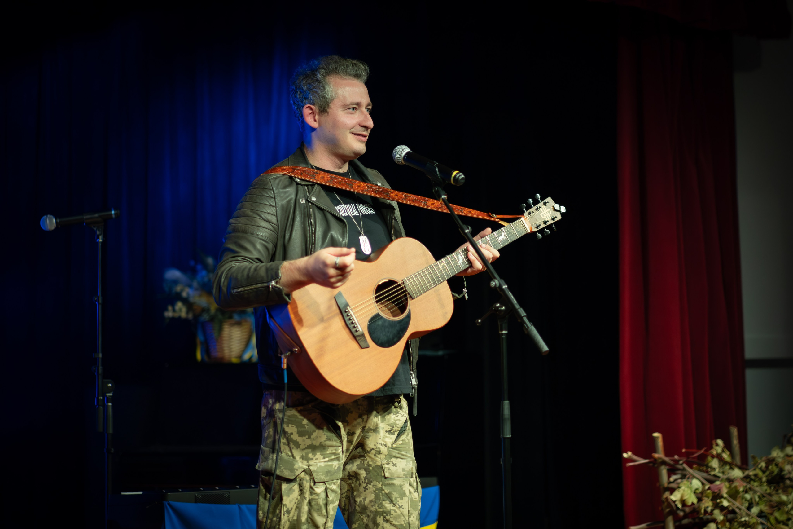 FROM THE UKRAINIAN FRONTLINE WITH THANKS. Reportage concert portrait photography in the San Francisco Bay Area