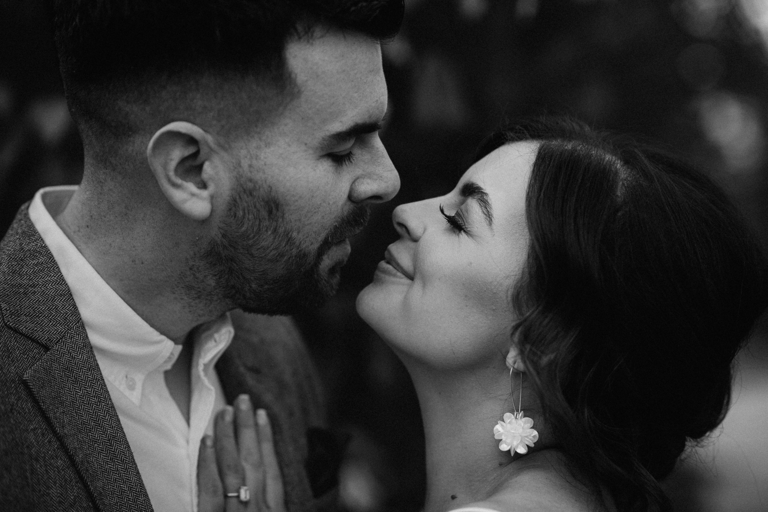 Engagement photoshoot in Donegal, Ireland. Wedding & Family photographer in County Donegal and Dublin, Ireland