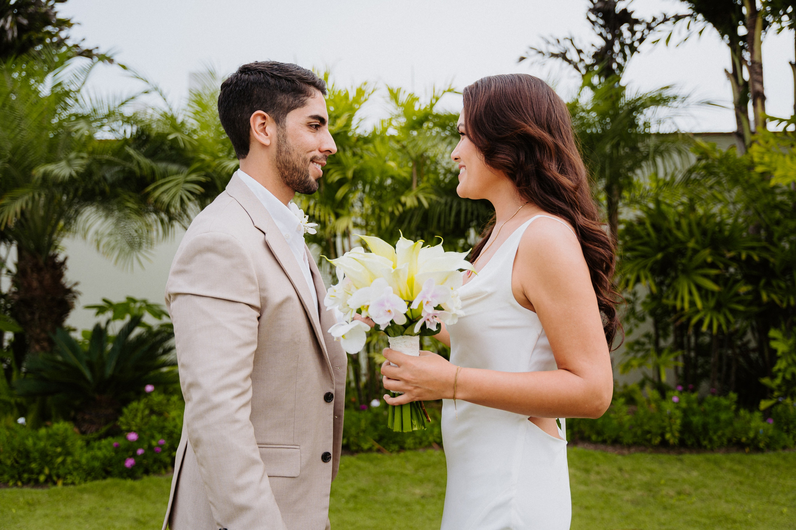 Boda civil. Fotógrafo de Bodas en Lima | Ronhy Altamirano. Fotografía narrativa y cinematográfica para bodas, quinceañeras y eventos exclusivos