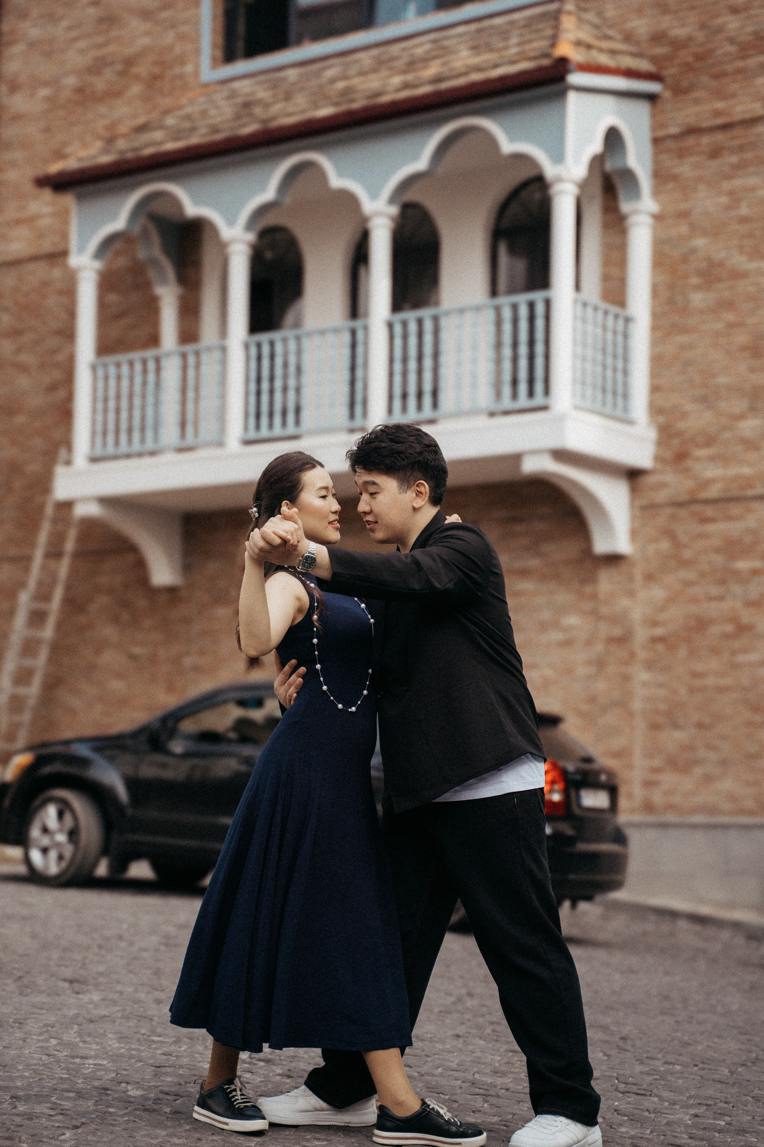 Hand in hand. Photographer and travel-blogger Aleksandra Gritsenko