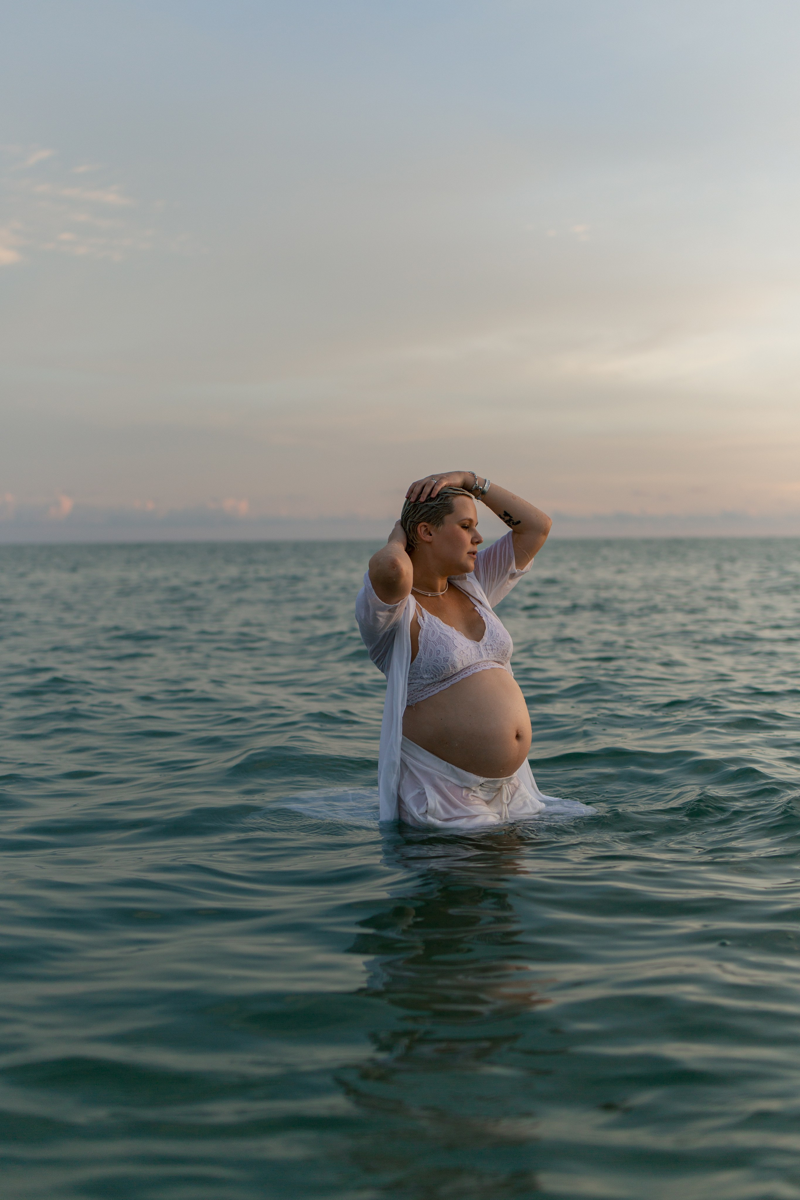 Asya. Ocean. Photographer Vladmir Gladkov