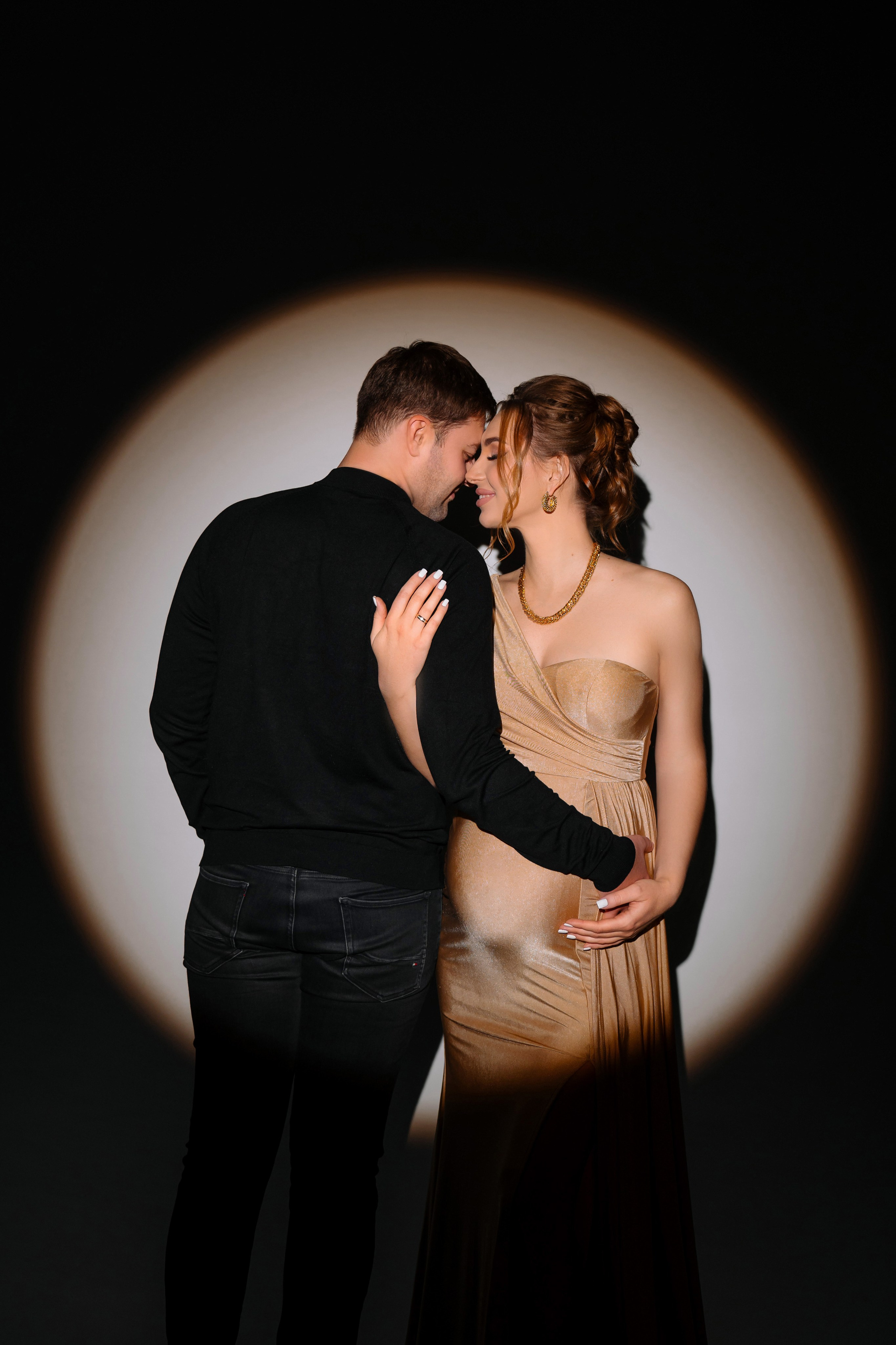 Maternitate. Diana Muntean Photography