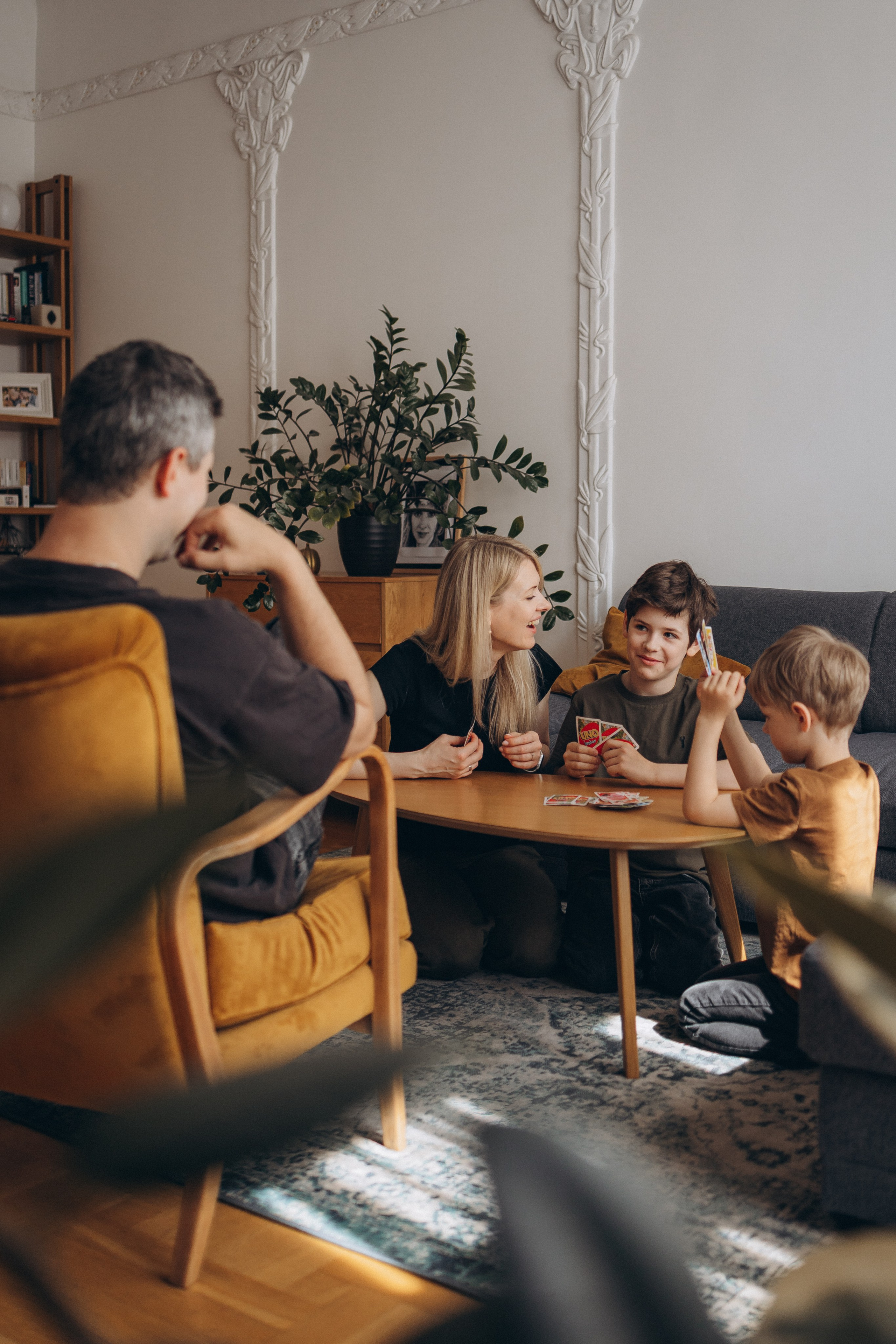 LAURAS ģimene. GALVENĀ