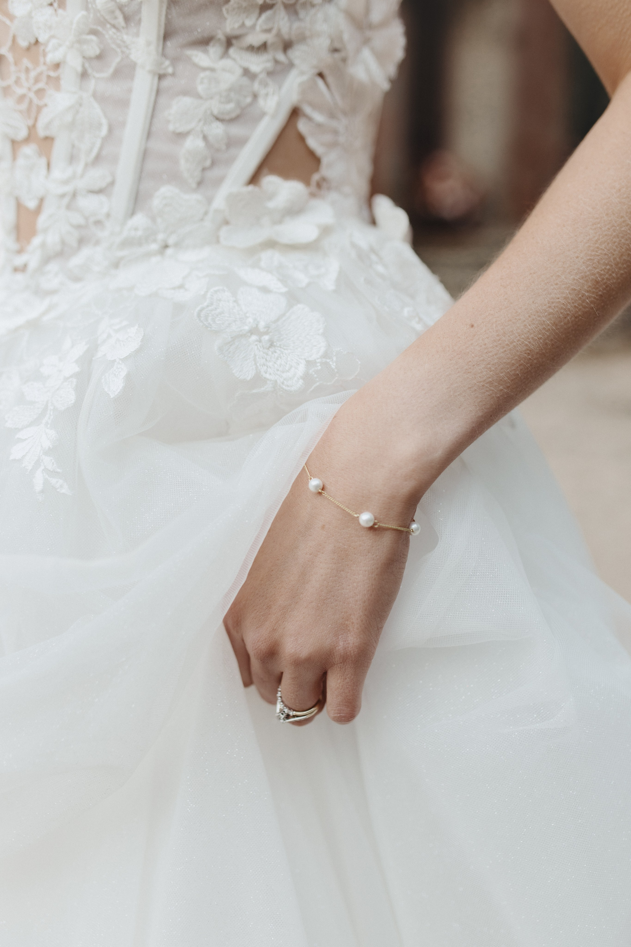 E&C. Wedding and Portrait Photographer Evie Moon