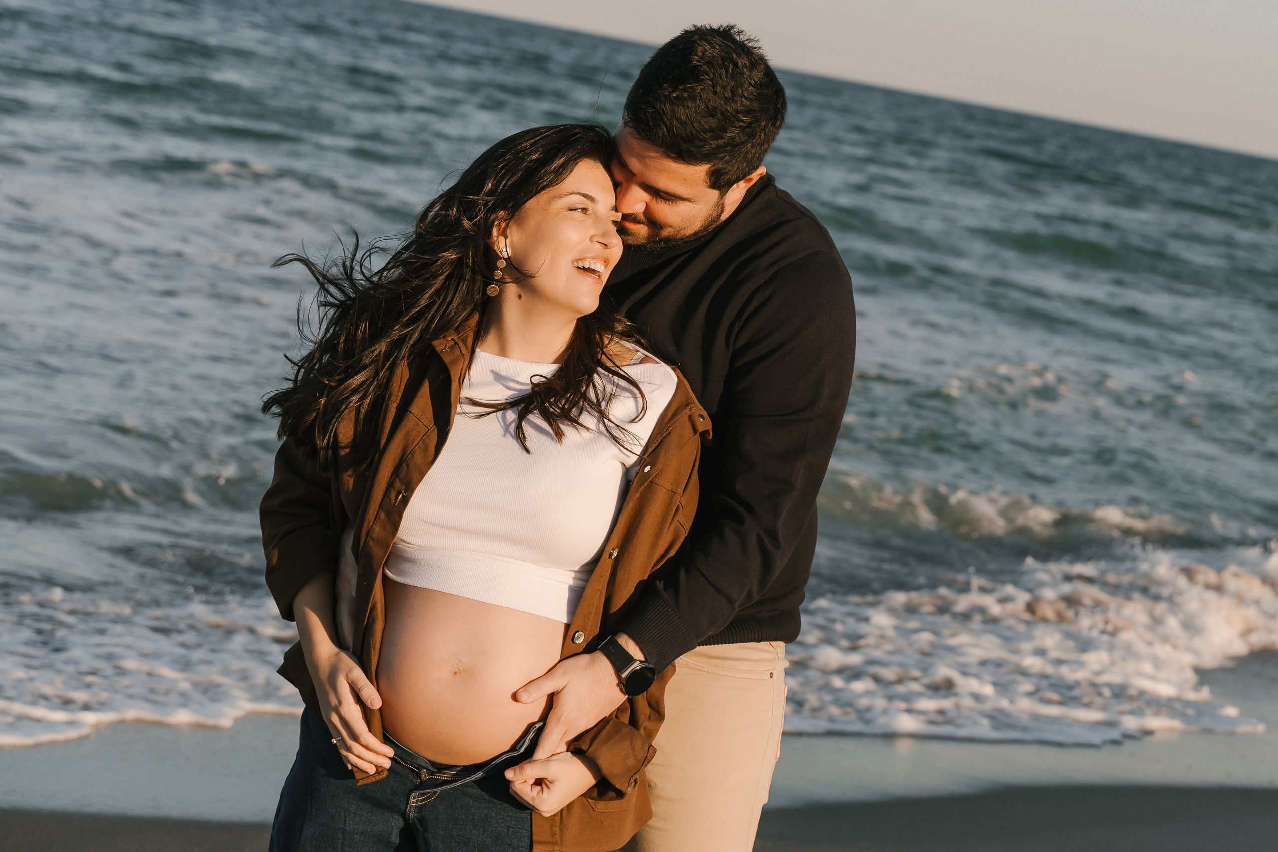 Laura y Nacho. Fotógrafa de bodas y familias en España, Valencia: Nadia ProFoto