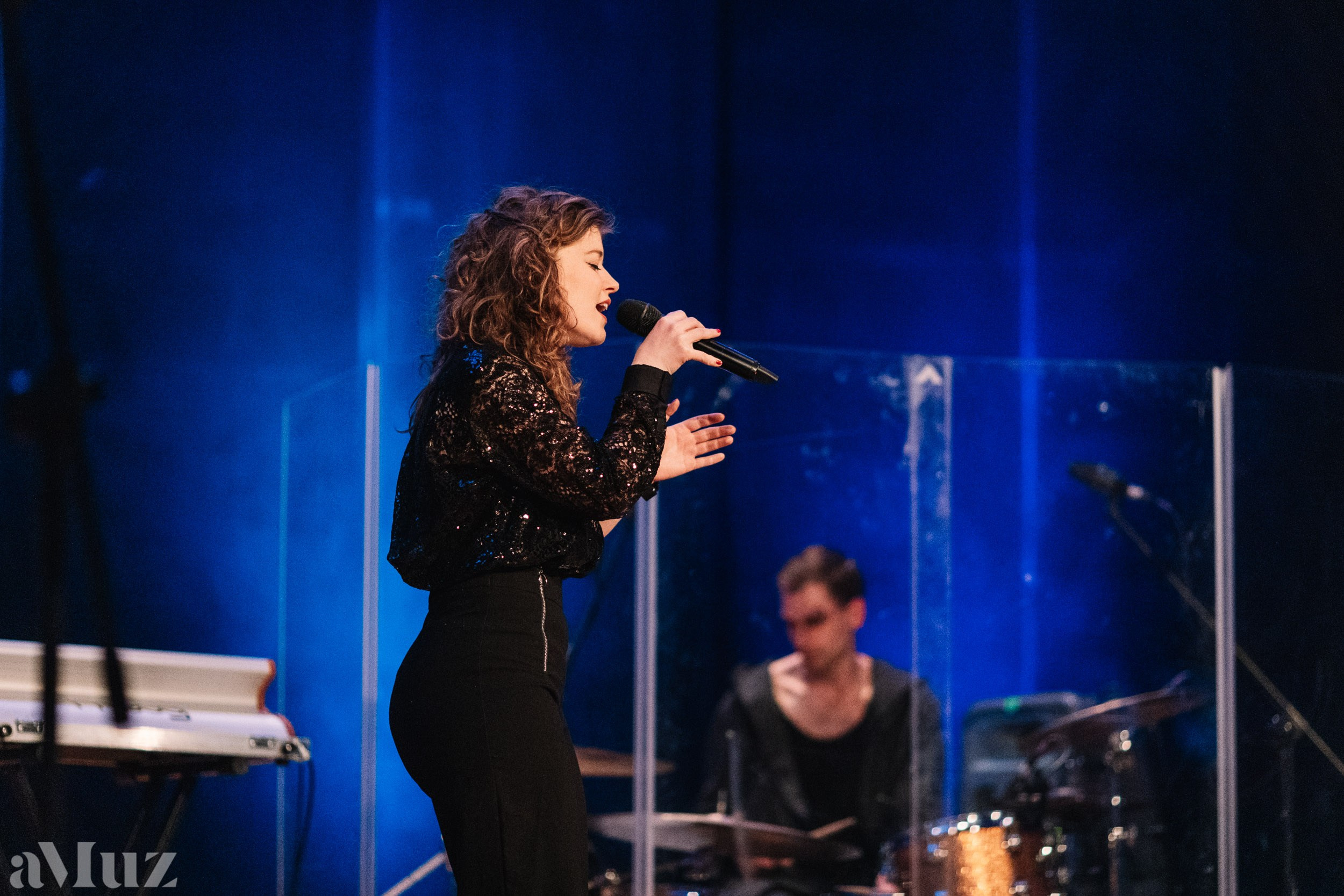 Jazz Zaśpiewam. Fotograf Ślubny Warszawa - Sesje Biznesowe Rodzinne Eventy