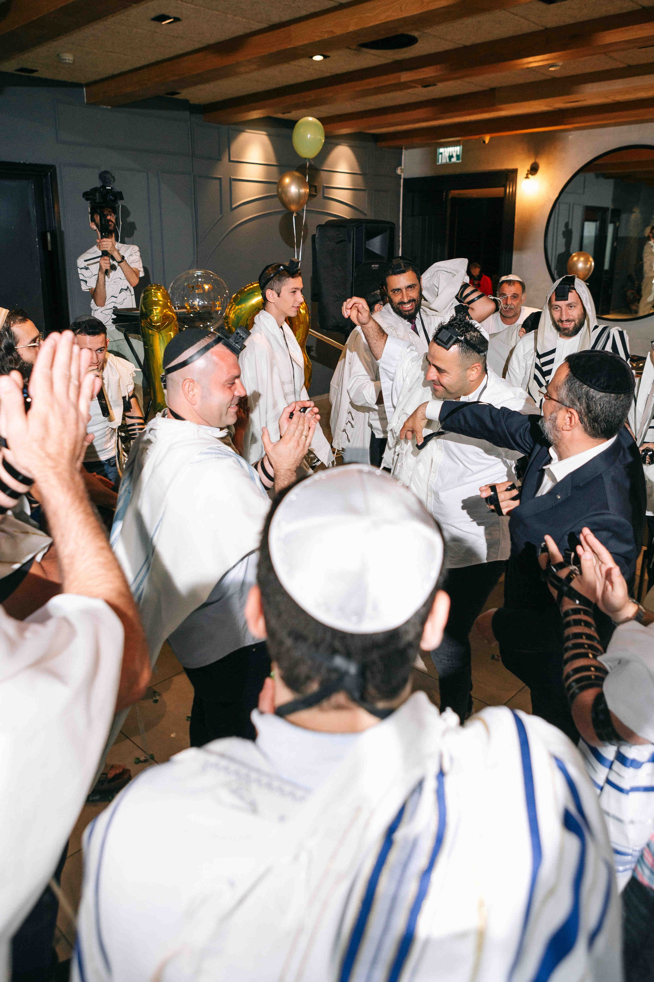 BAR MITZVAH IN A RESTAURANT (NETANYA). Https://shi-photo.com/
