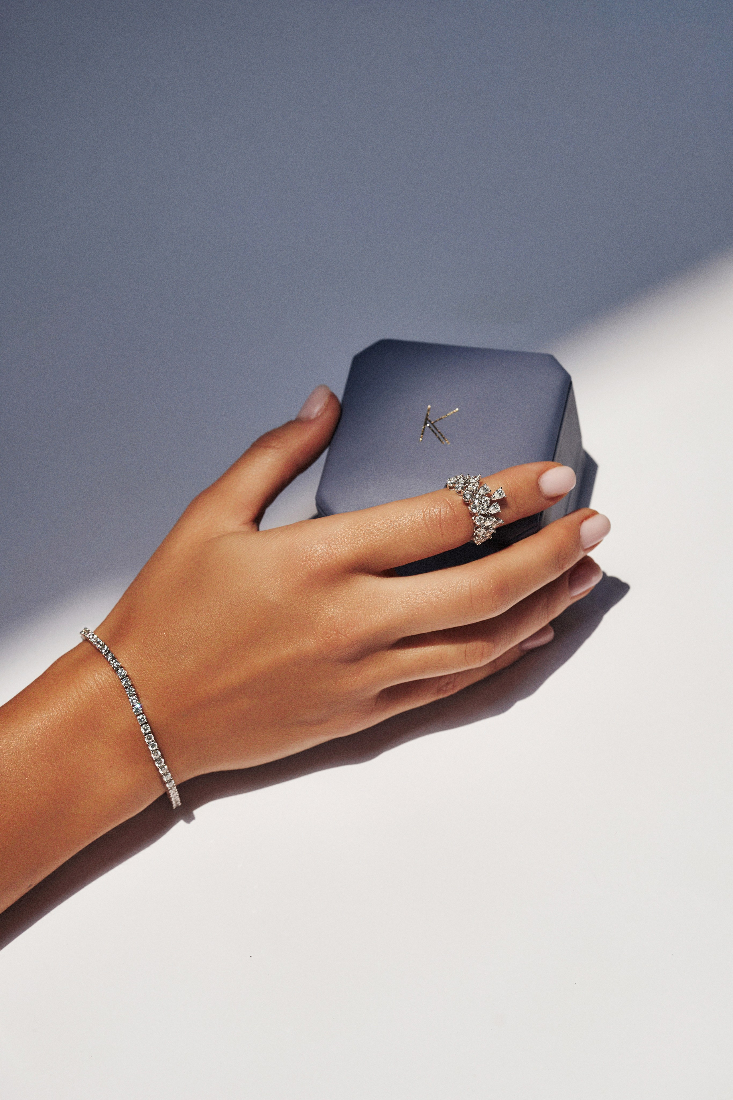 SOCIAL MEDIA CONTENT. Dubai photographer Anastasiia.dxb — portrait, fashion and brand photoshoots. Professional photographer for personal and commercial projects