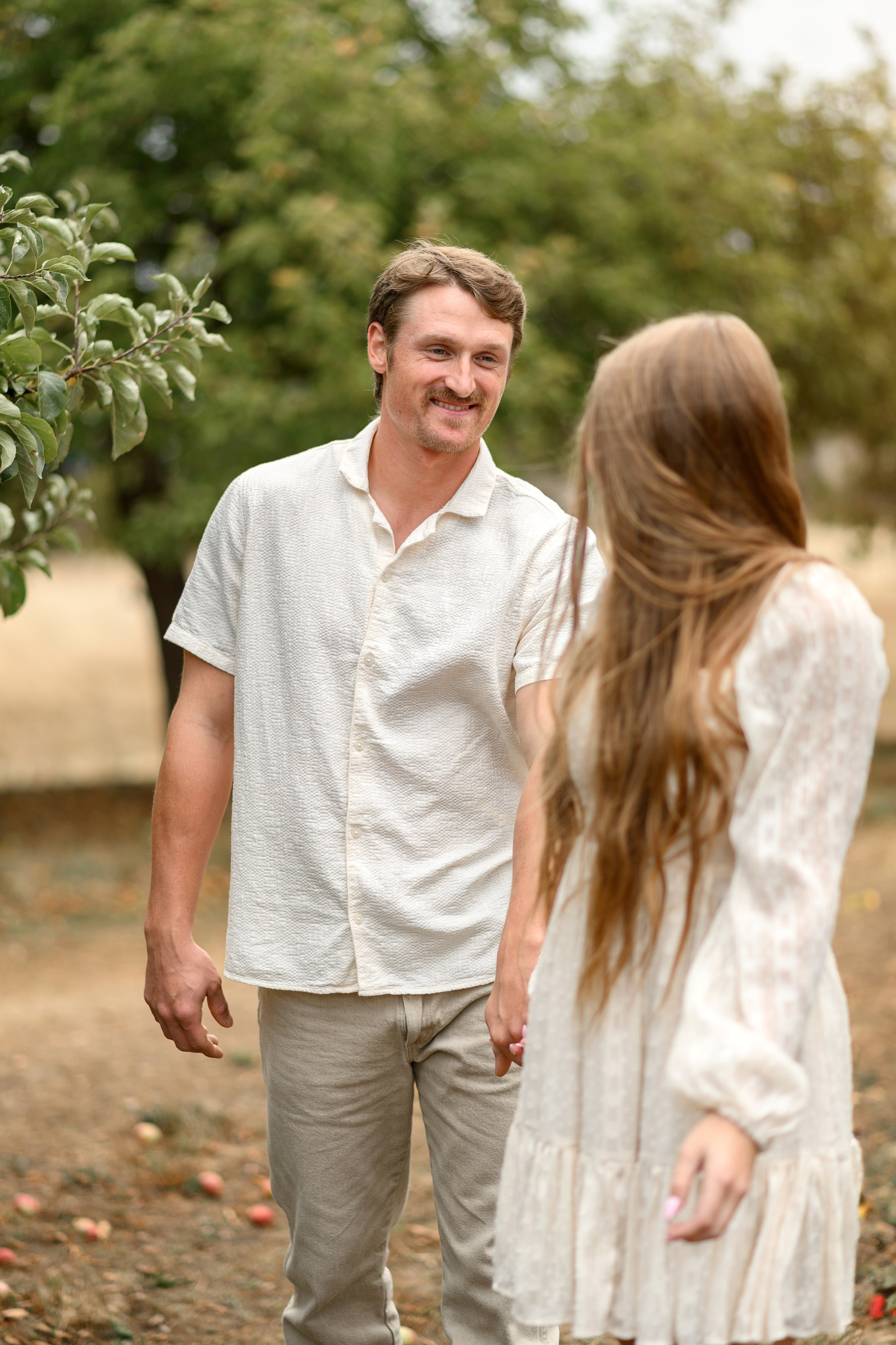 Romantic Couple Session Portland OR | Love Story. Alena Tau | Wedding & Family Photographer Vancouver WA and Portland OR