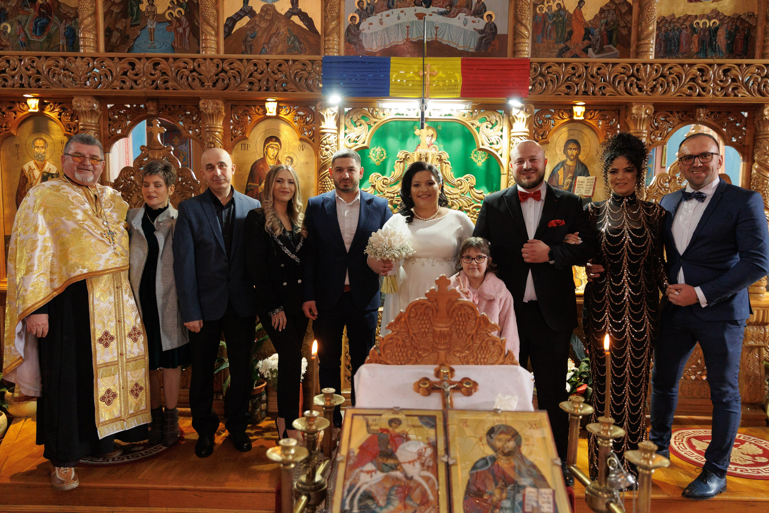 Andreea & Radu — simplu, autentic, al lor. Rares Bucur is a professional wedding photographer based in Cluj-Napoca, Romania, specializing in wedding photography