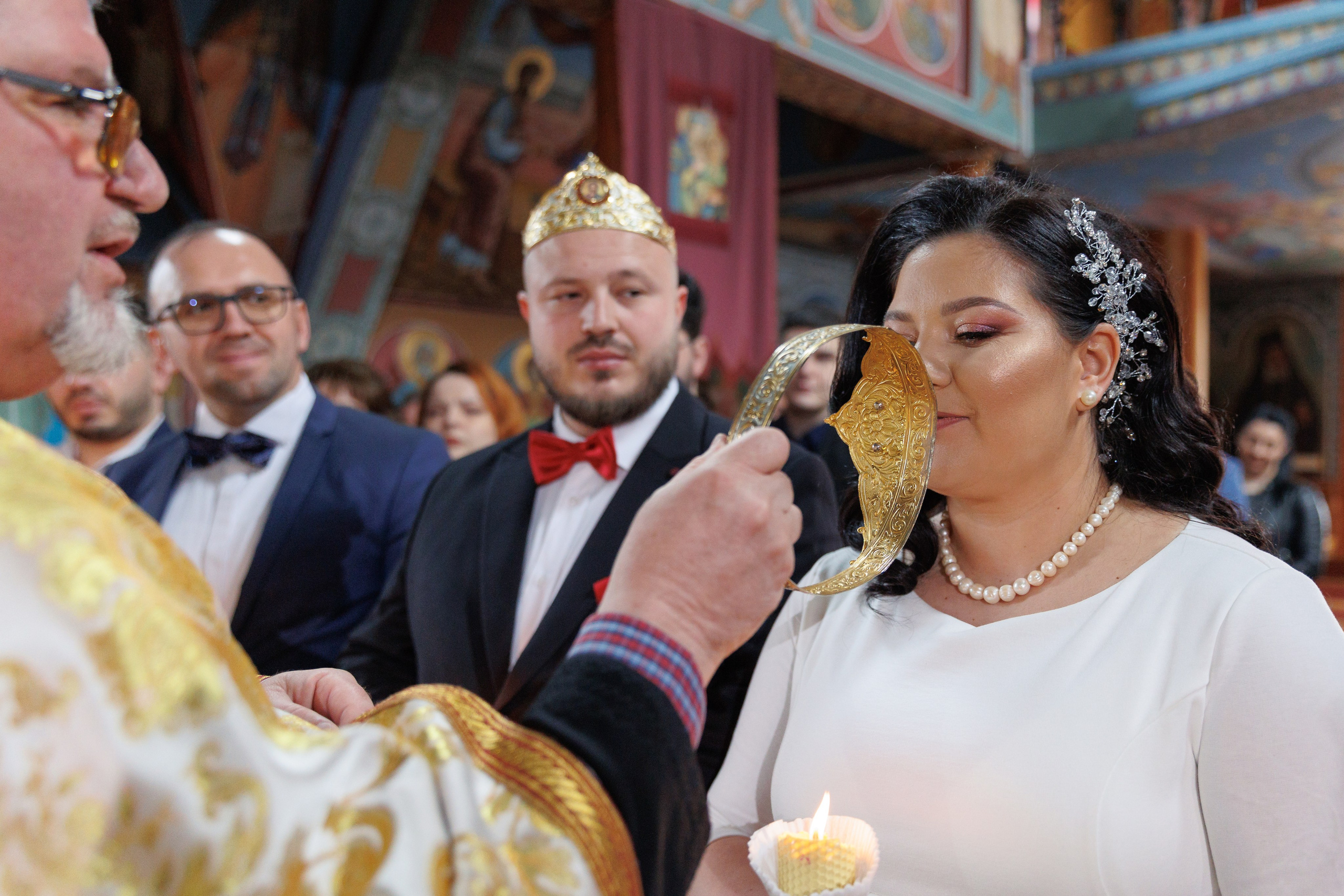 Andreea & Radu — simplu, autentic, al lor. Rares Bucur is a professional wedding photographer based in Cluj-Napoca, Romania, specializing in wedding photography