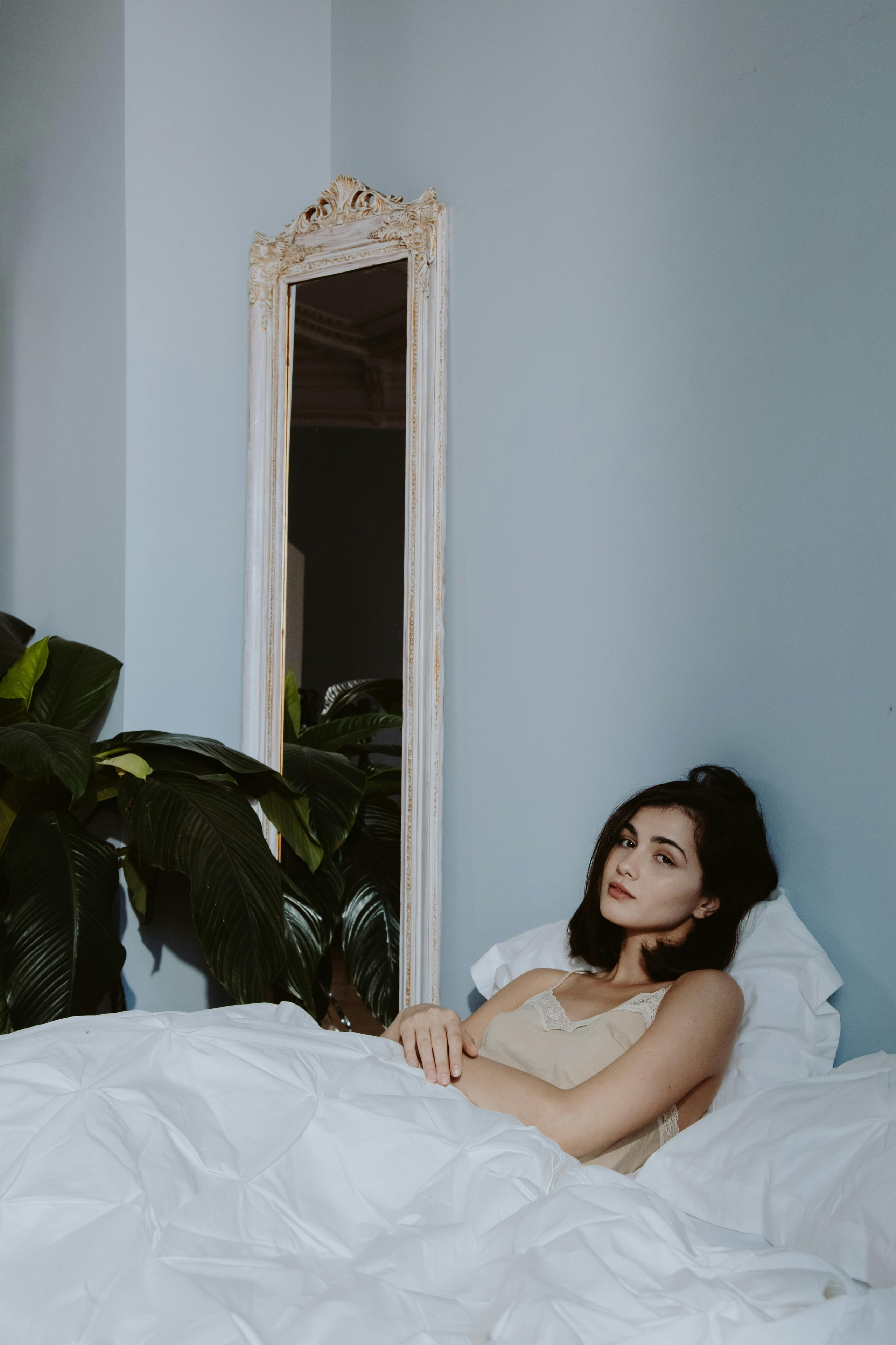 Lifestyle portraits in France — Lia’s Morning Story. Alice Bell — Wedding photographer in New York