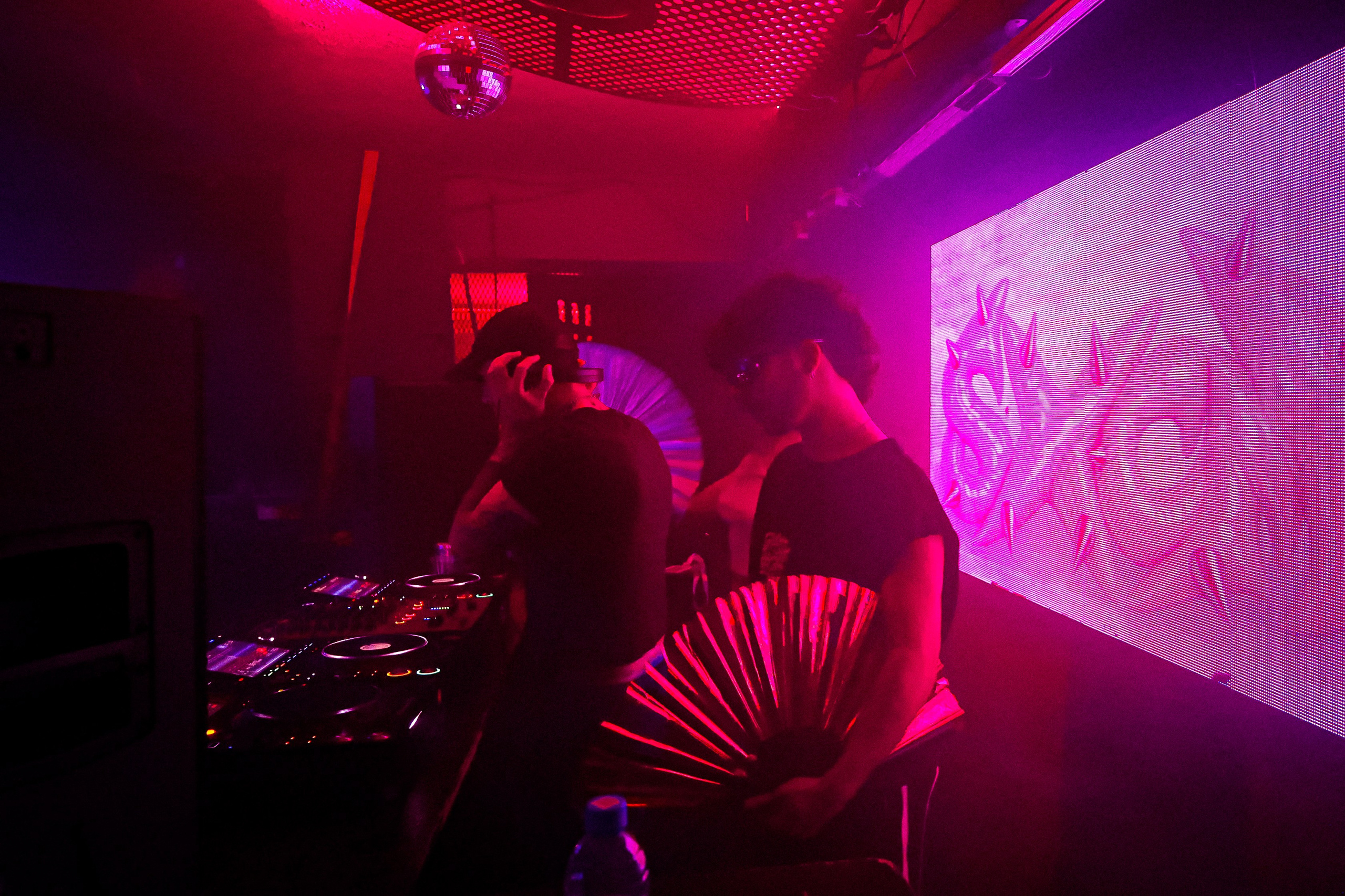 Event reportage (SXCM x HOW). Asmikiam