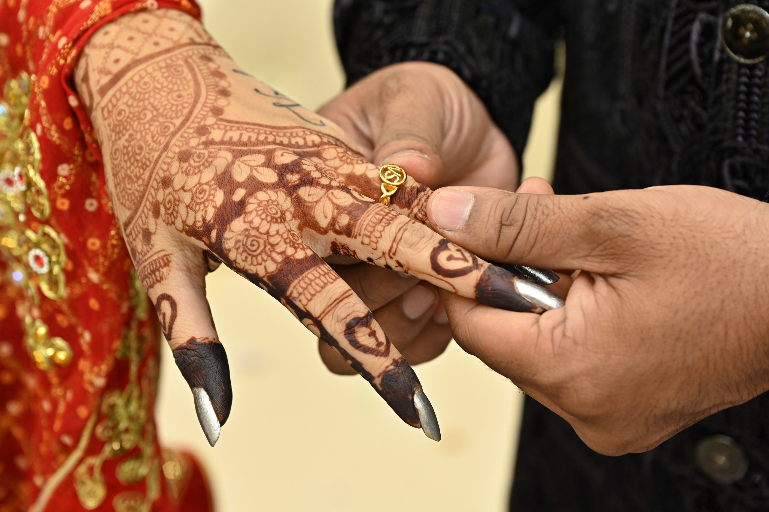 Vivek & sunanda. “Ajay Digital Photo Studio — Capturing Timeless Wedding Moments”