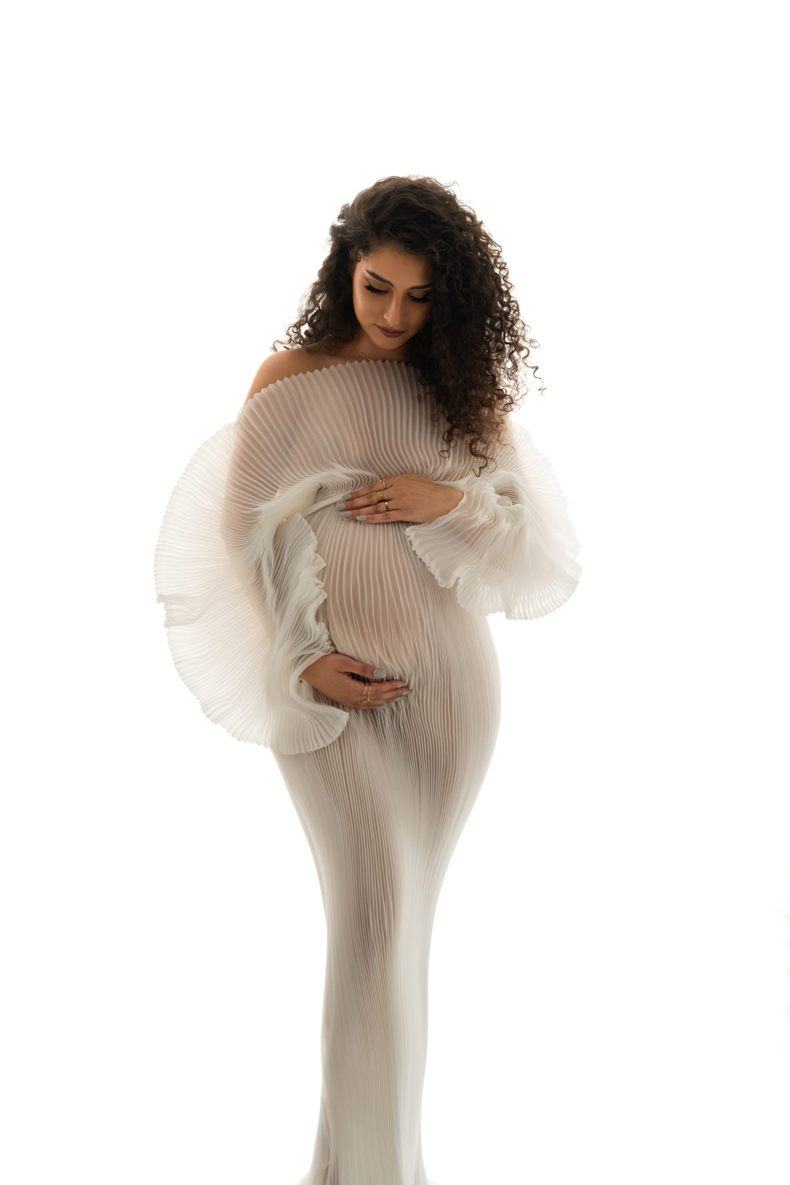 Babybauch Fotoshooting. Anna, Fotografin aus Wien, Österreich. Ich fotografiere in folgenden Genres: Babybauch-, Familien-, Mode- und Weihnachtsfotografie