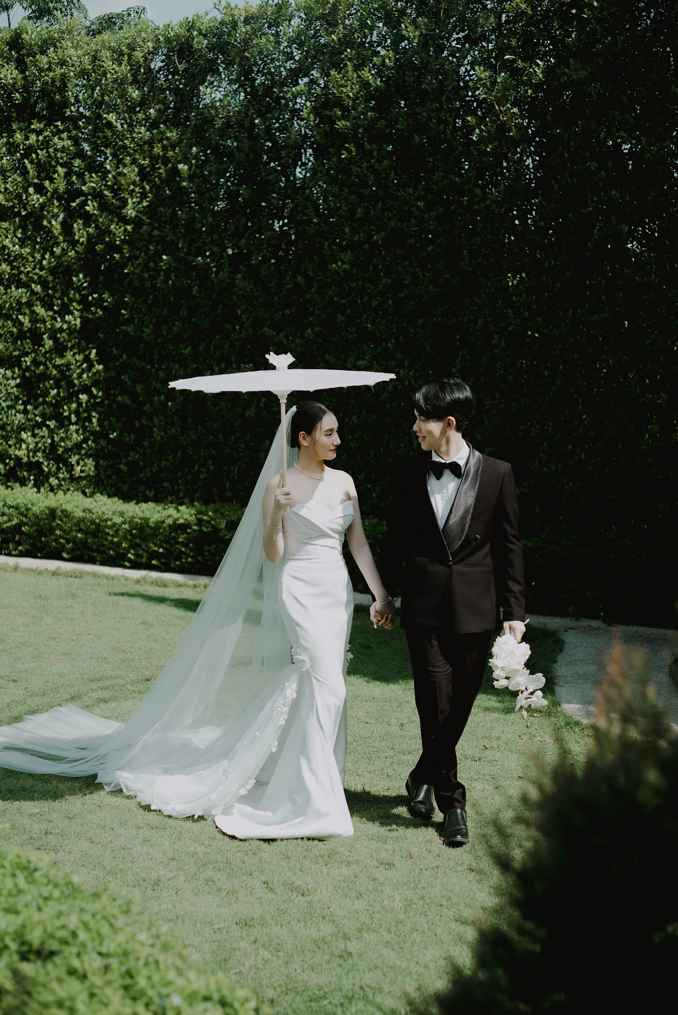 Khanh + Nguyen. BenColor Studio