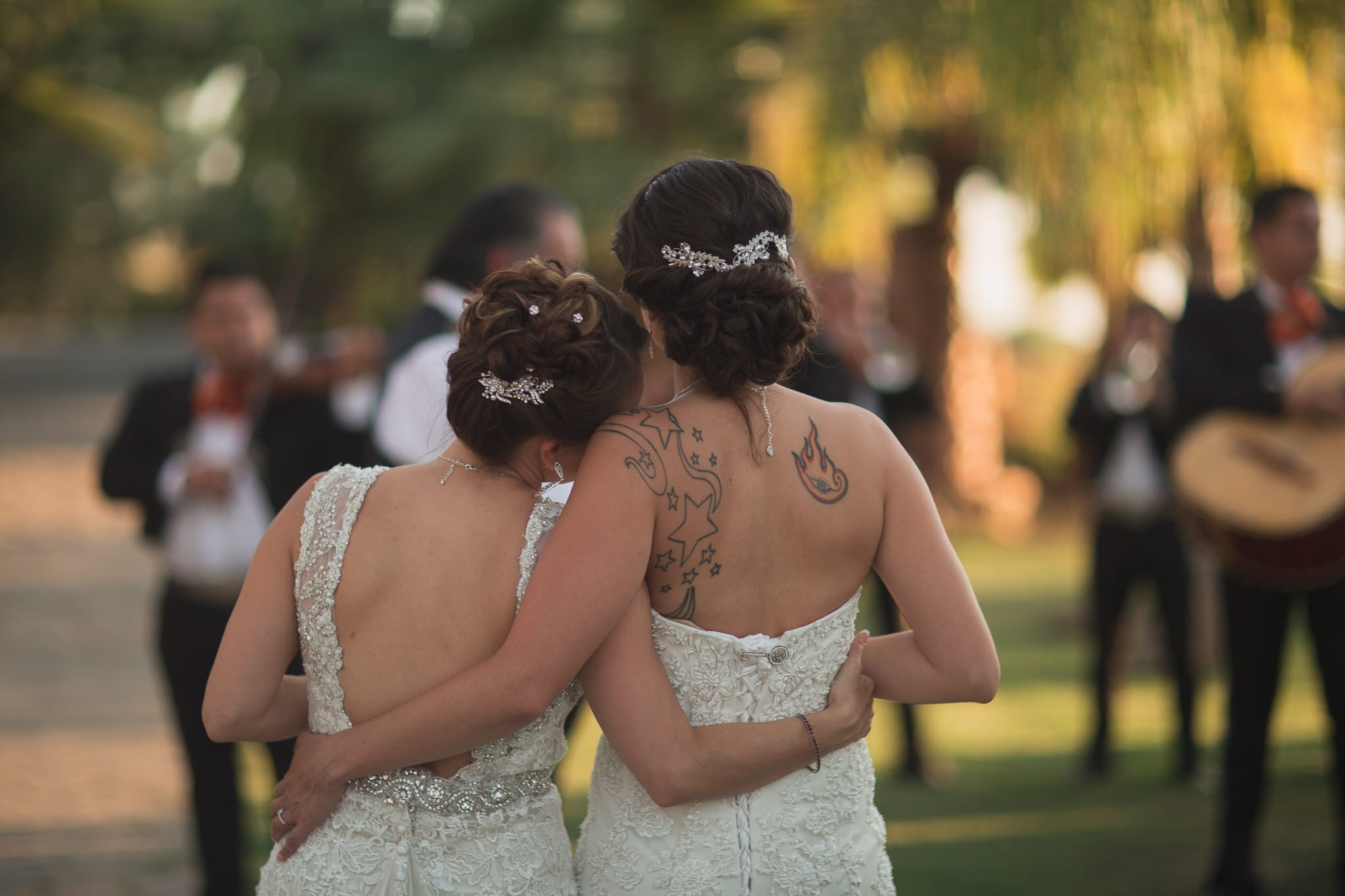 Two Brides Valle de Guadalupe Alicia y Viridiana. Estudio de fotografia en Tijuana