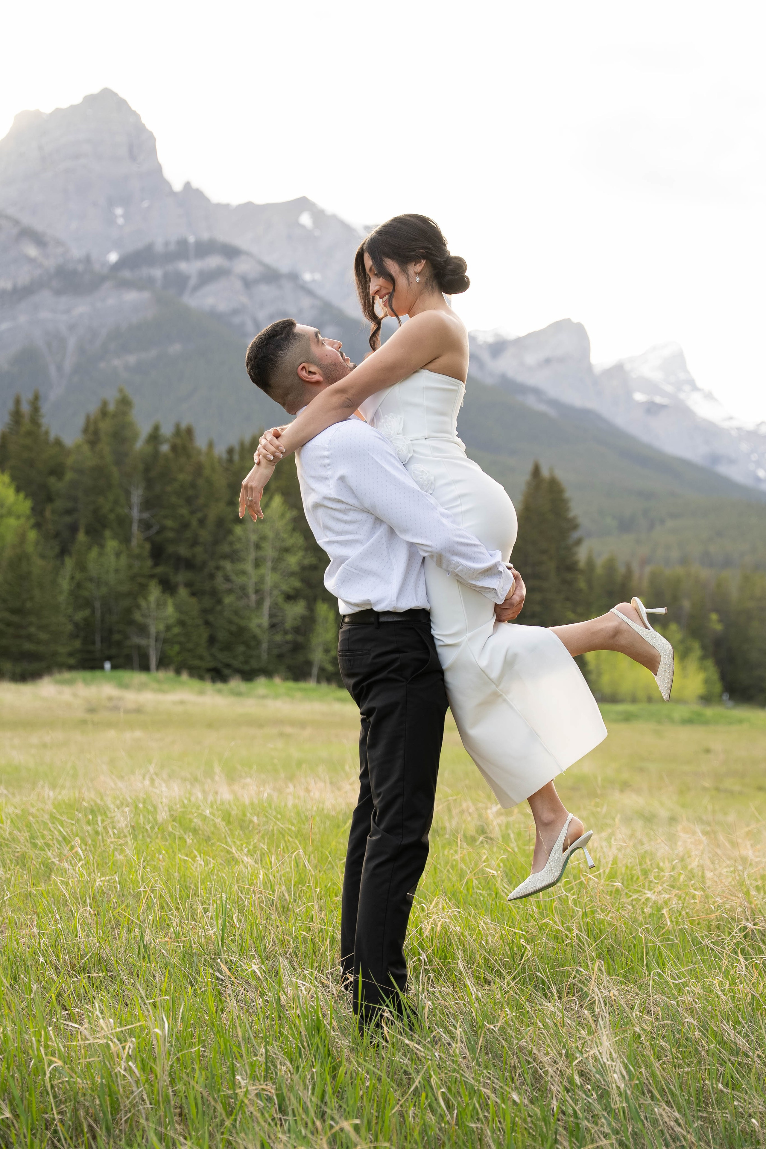 Affordable Banff & Canmore Photography. Ching Li Photography