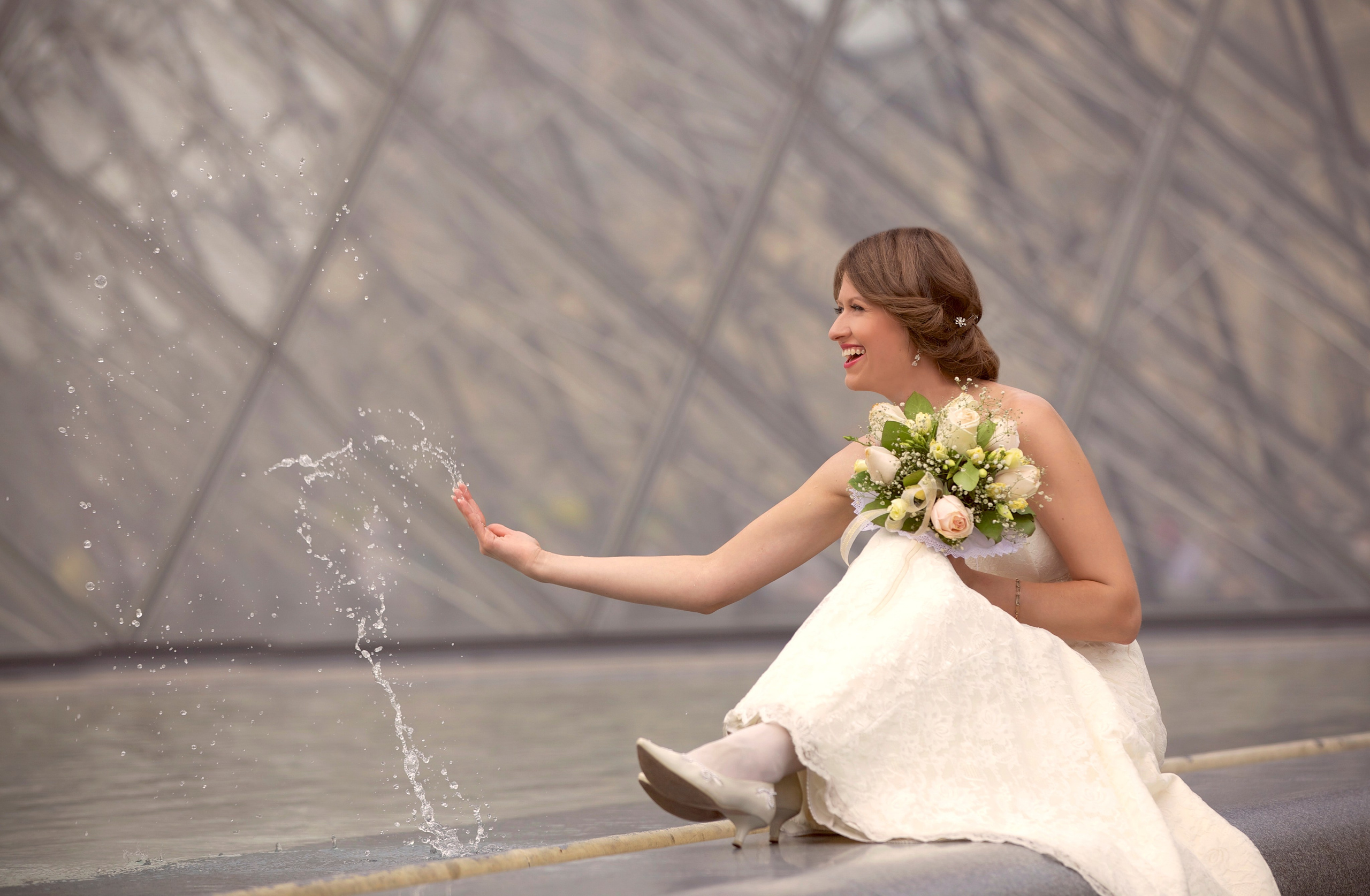 Wedding Proposal in Paris: 7 Refined & Realistic Ideas for 2026. Photographe à Paris