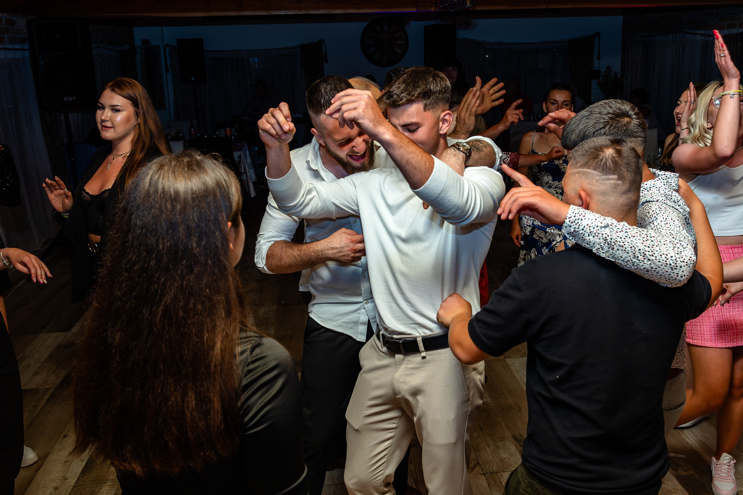 Majorat Ion. Ionut Brehuescu — Fotograf