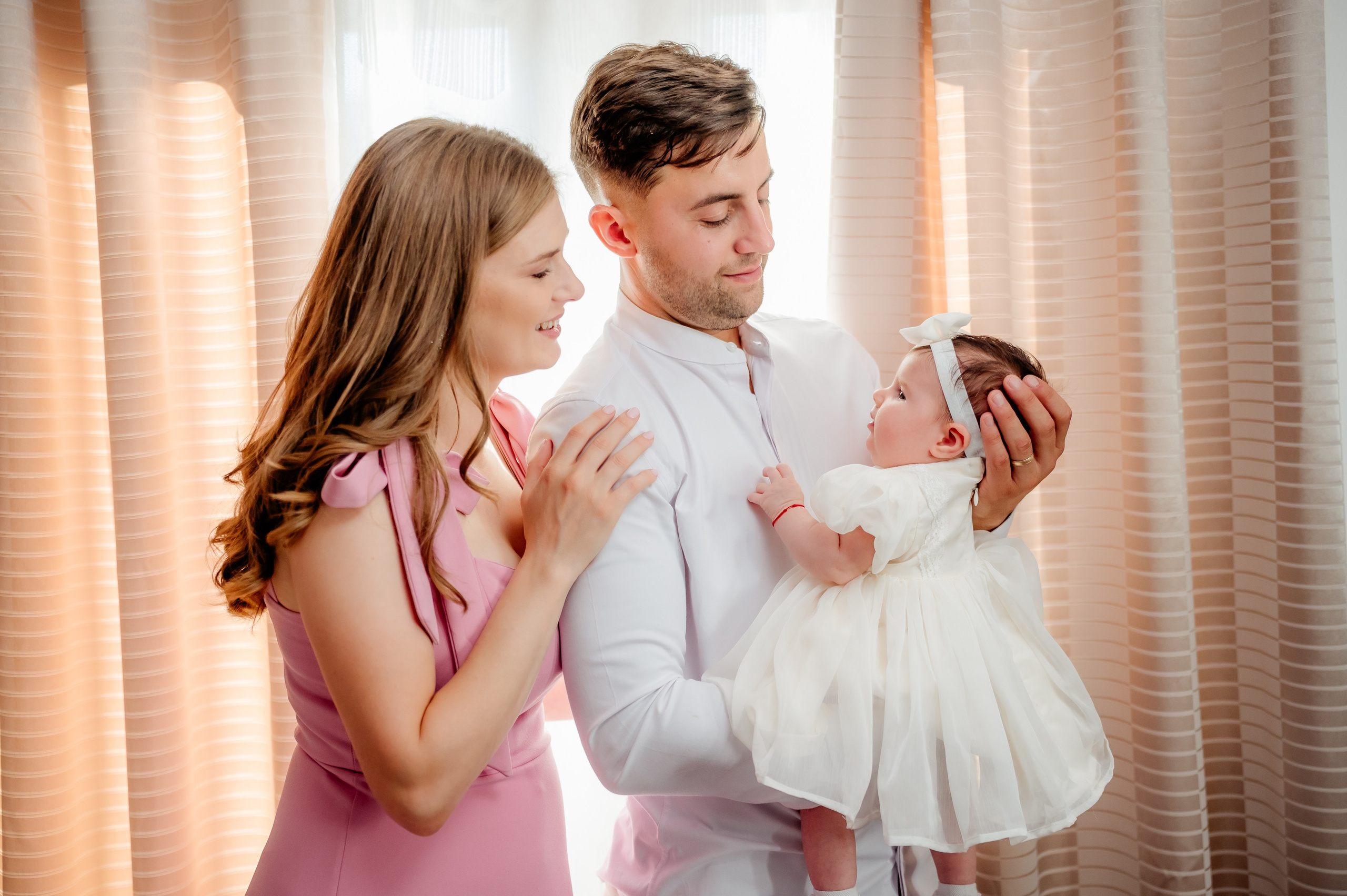 Sara Maria. Fotograf profesionist eveniment București | Andrei Samuel - Evenimente, Studio, Imobiliare, Produs